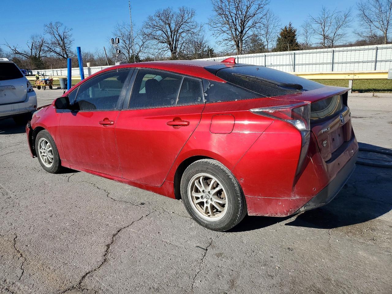 2018 Toyota Prius Two - Фото 2