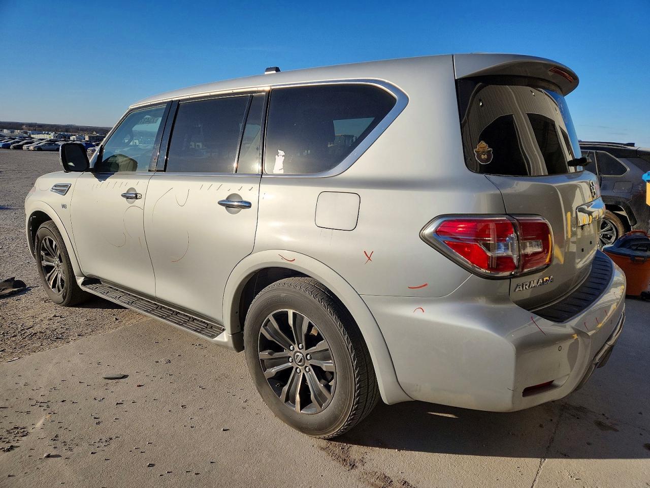 2020 Nissan Armada Platinum - Фото 2