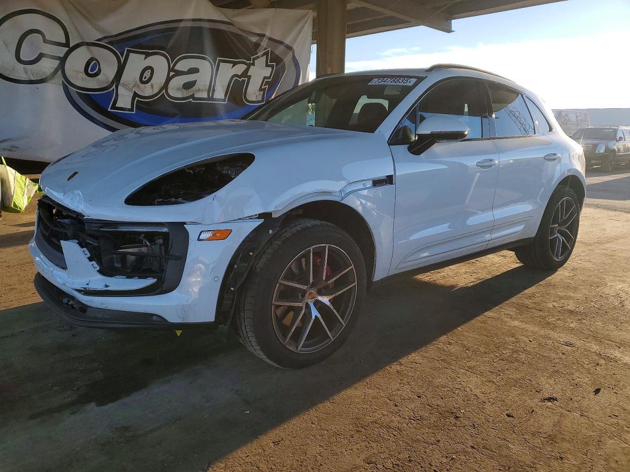 2022 Porsche Macan S