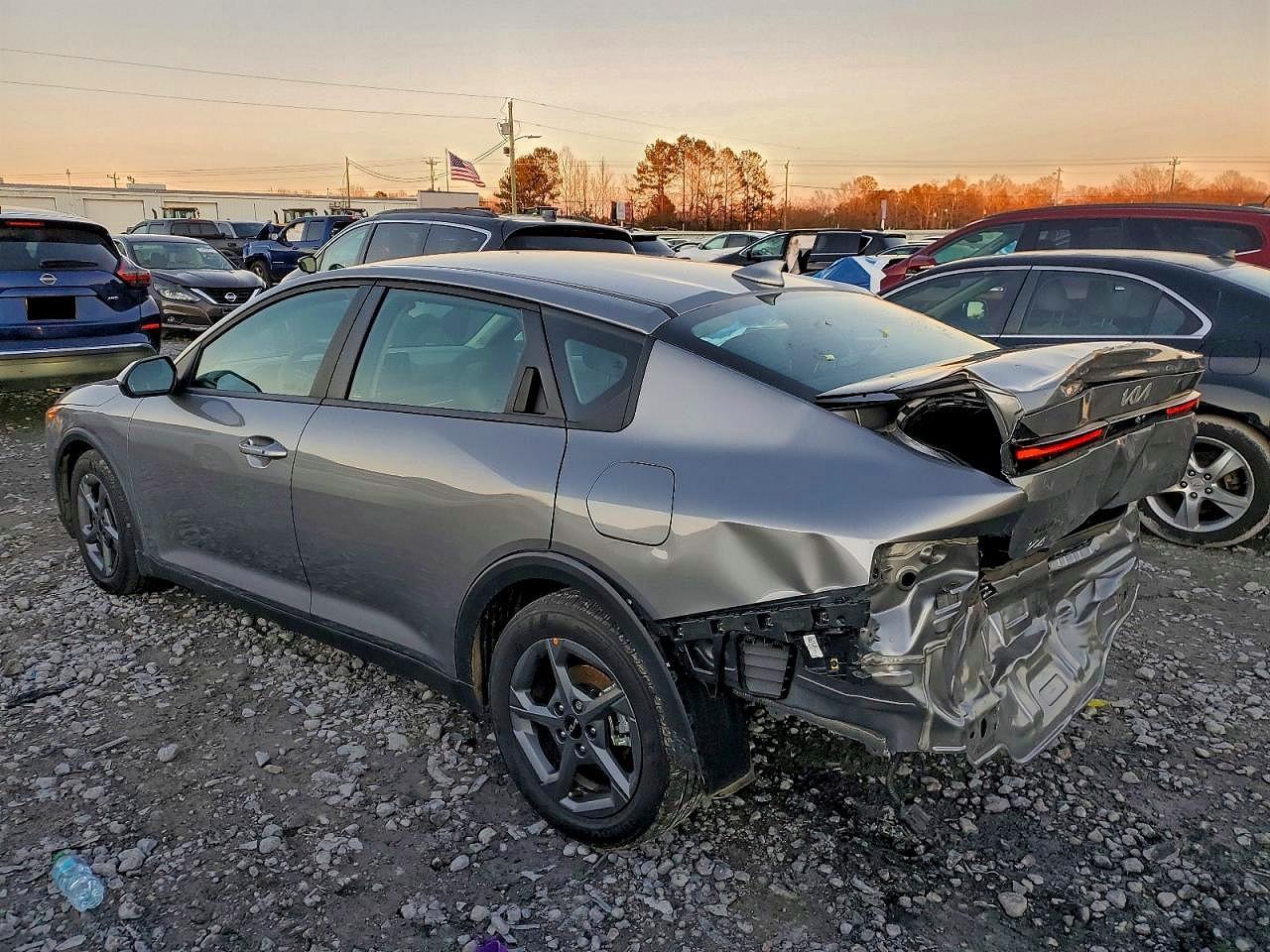 2025 Kia K4 Lx - Image 2