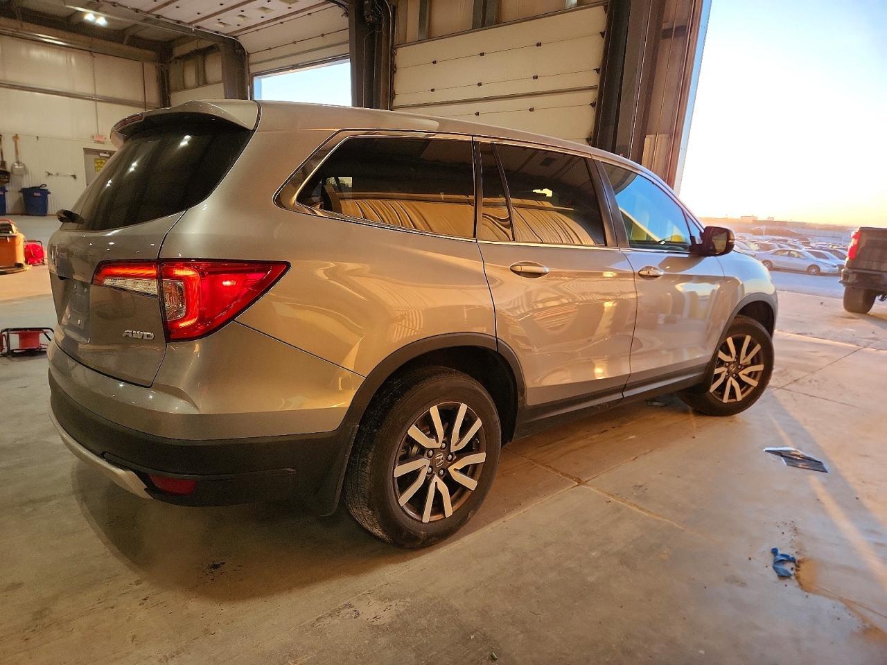 2020 Honda Pilot Exl - Image 3