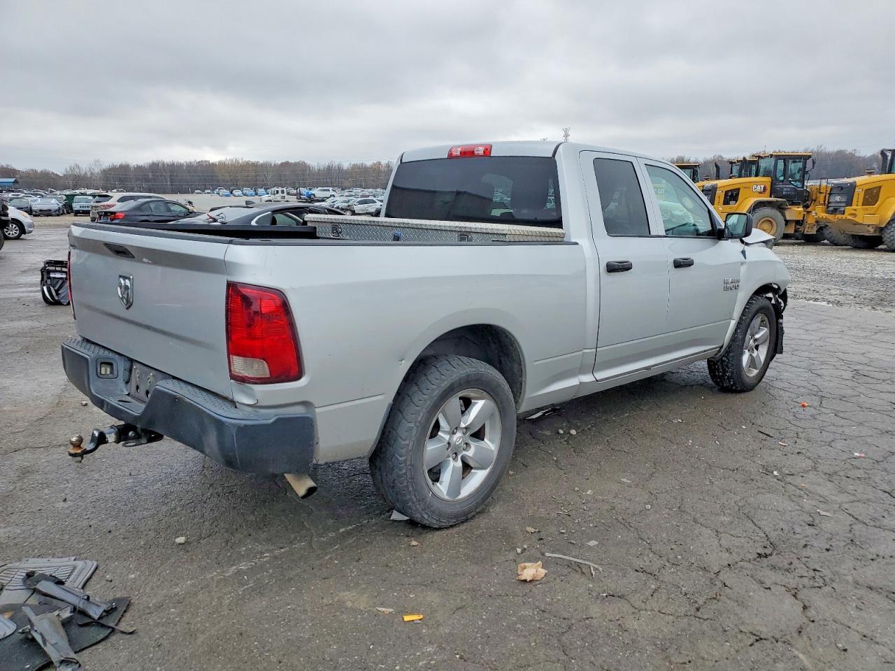 2014 Ram 1500 St - Image 3