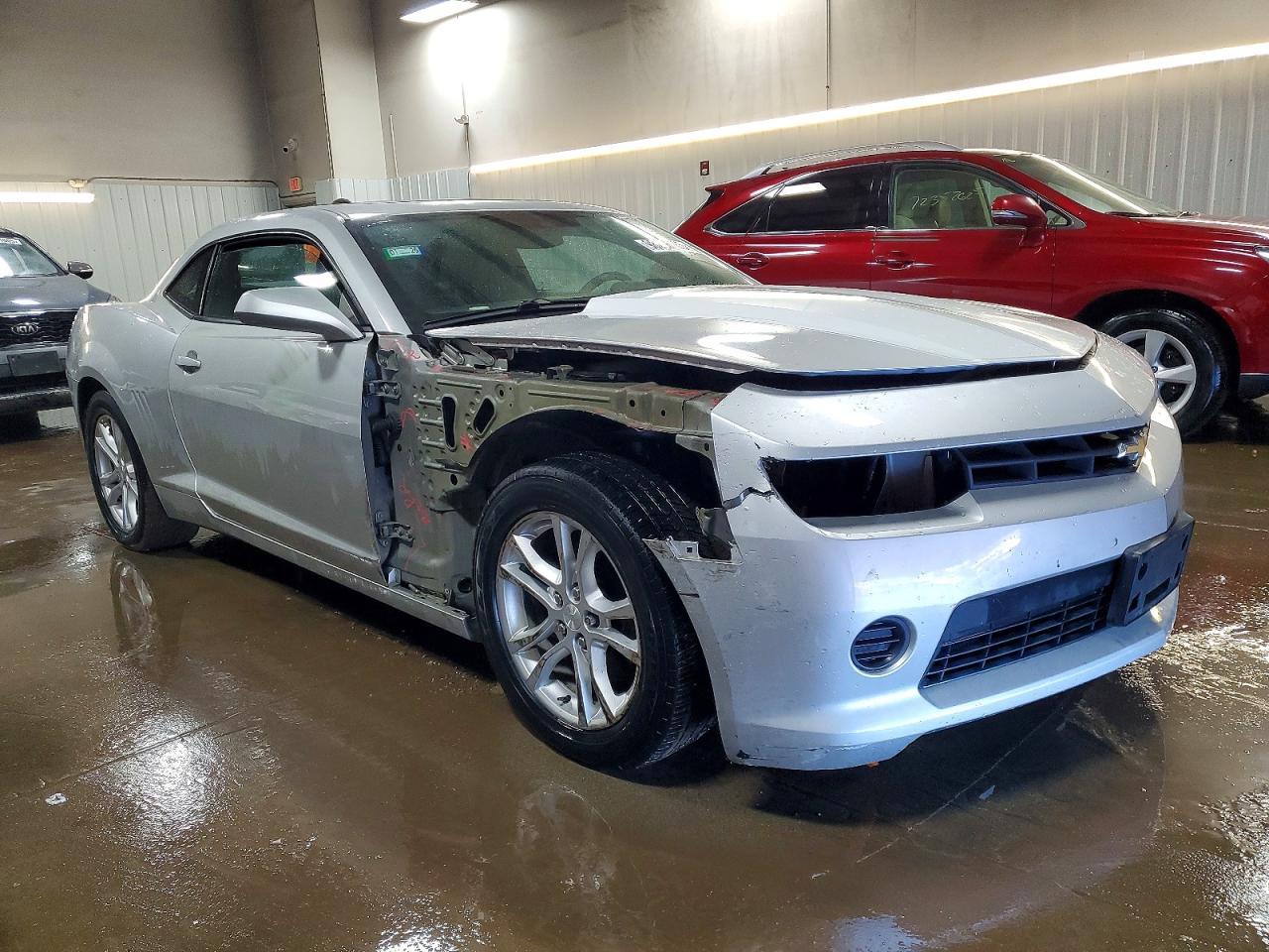 2015 Chevrolet Camaro Ls - Фото 4