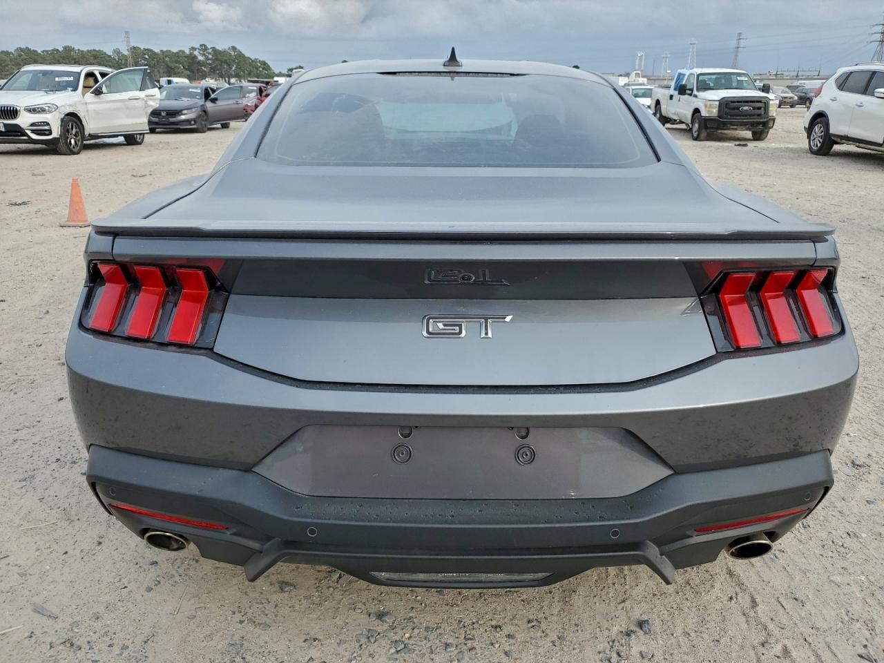 2025 Ford Mustang Gt - Фото 6