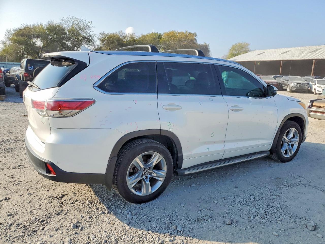 2016 Toyota Highlander Limited - Фото 3