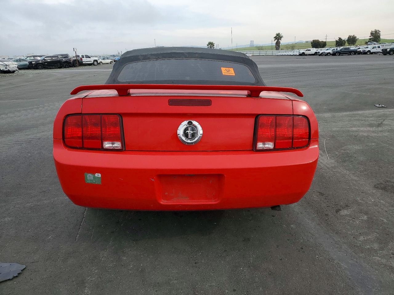 2005 Ford Mustang - Фото 6