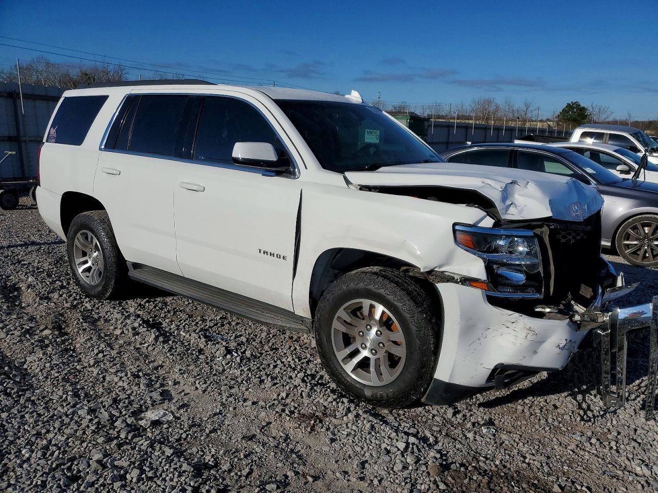 2017 Chevrolet Tahoe K1500 Ls - Фото 4