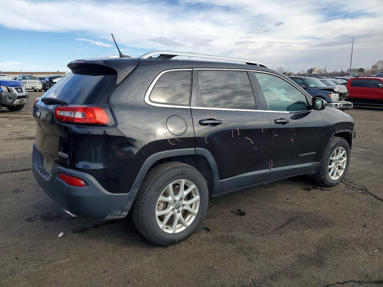 2015 Jeep Cherokee Latitude - Фото 3