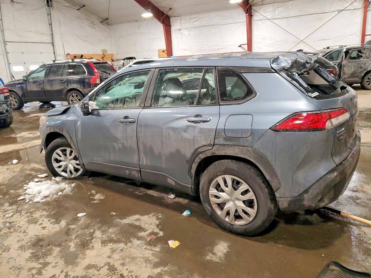 2024 Toyota Corolla Cross L - Image 2