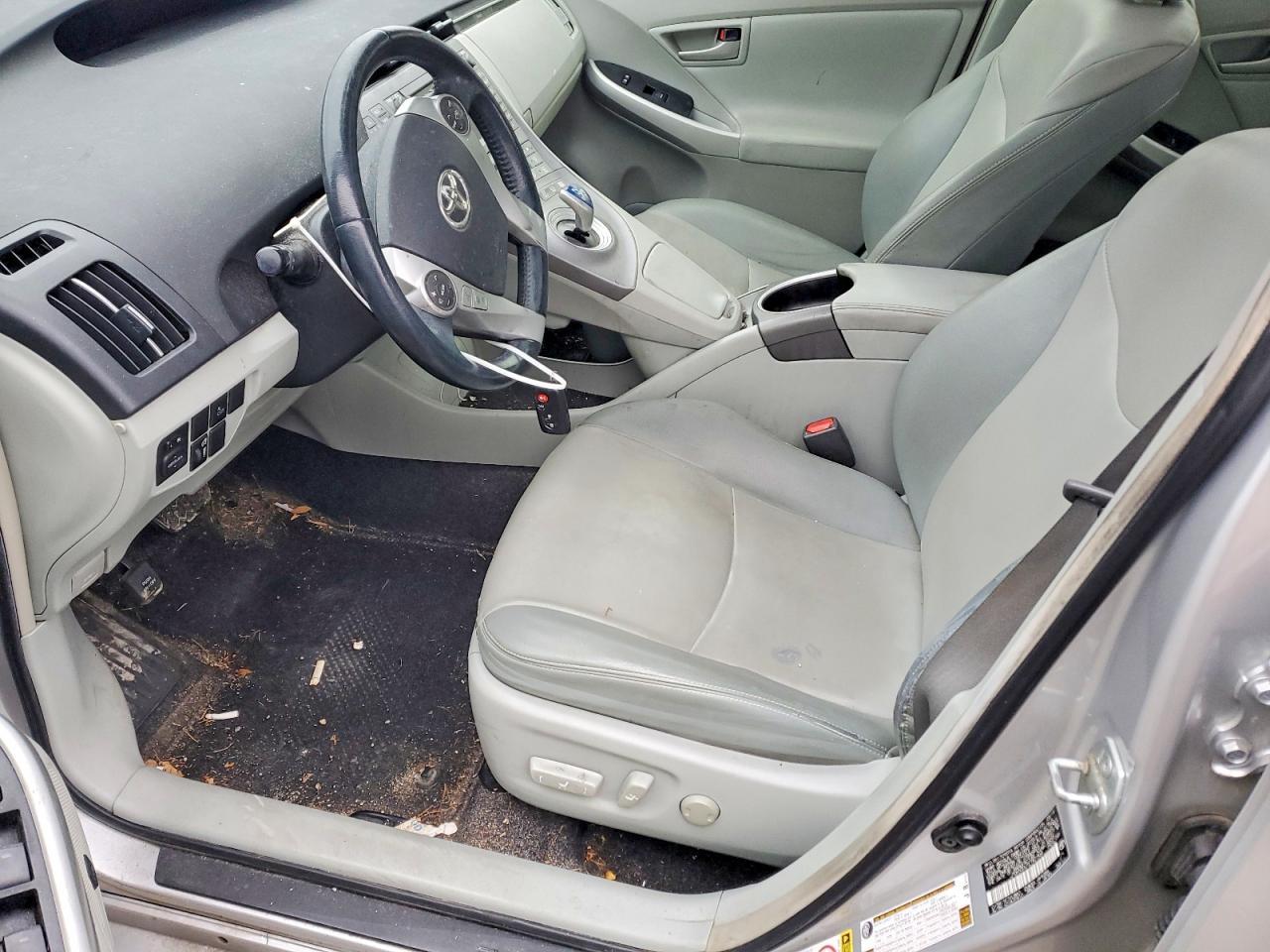 2014 Toyota Prius Four - Фото 7