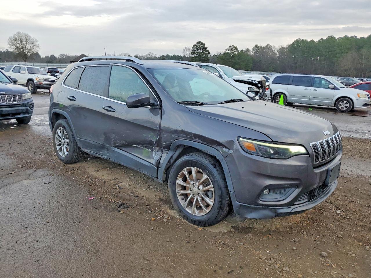 2019 Jeep Cherokee Latitude Plus - Фото 4