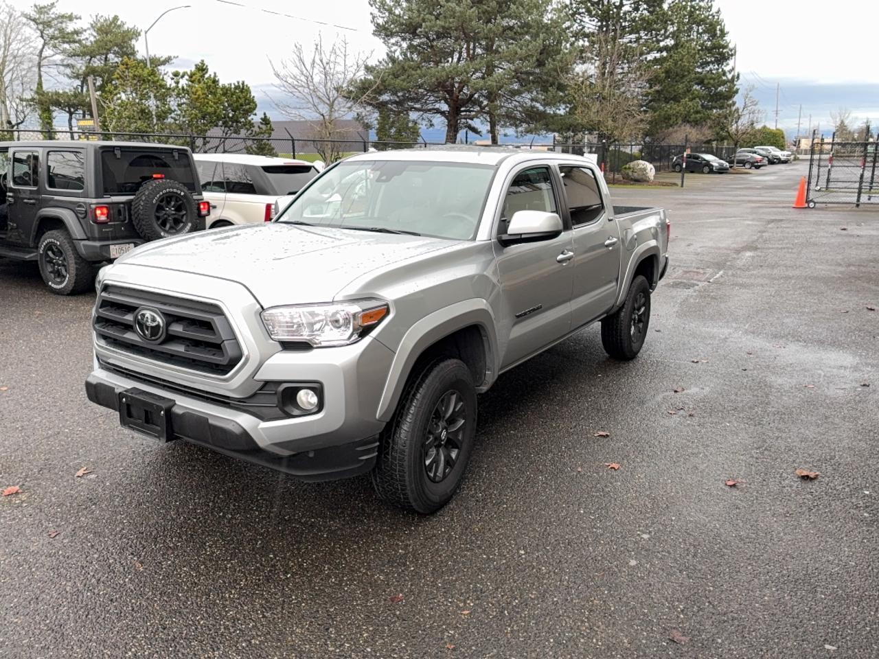 2023 Toyota Tacoma Double Cab - Фото 2