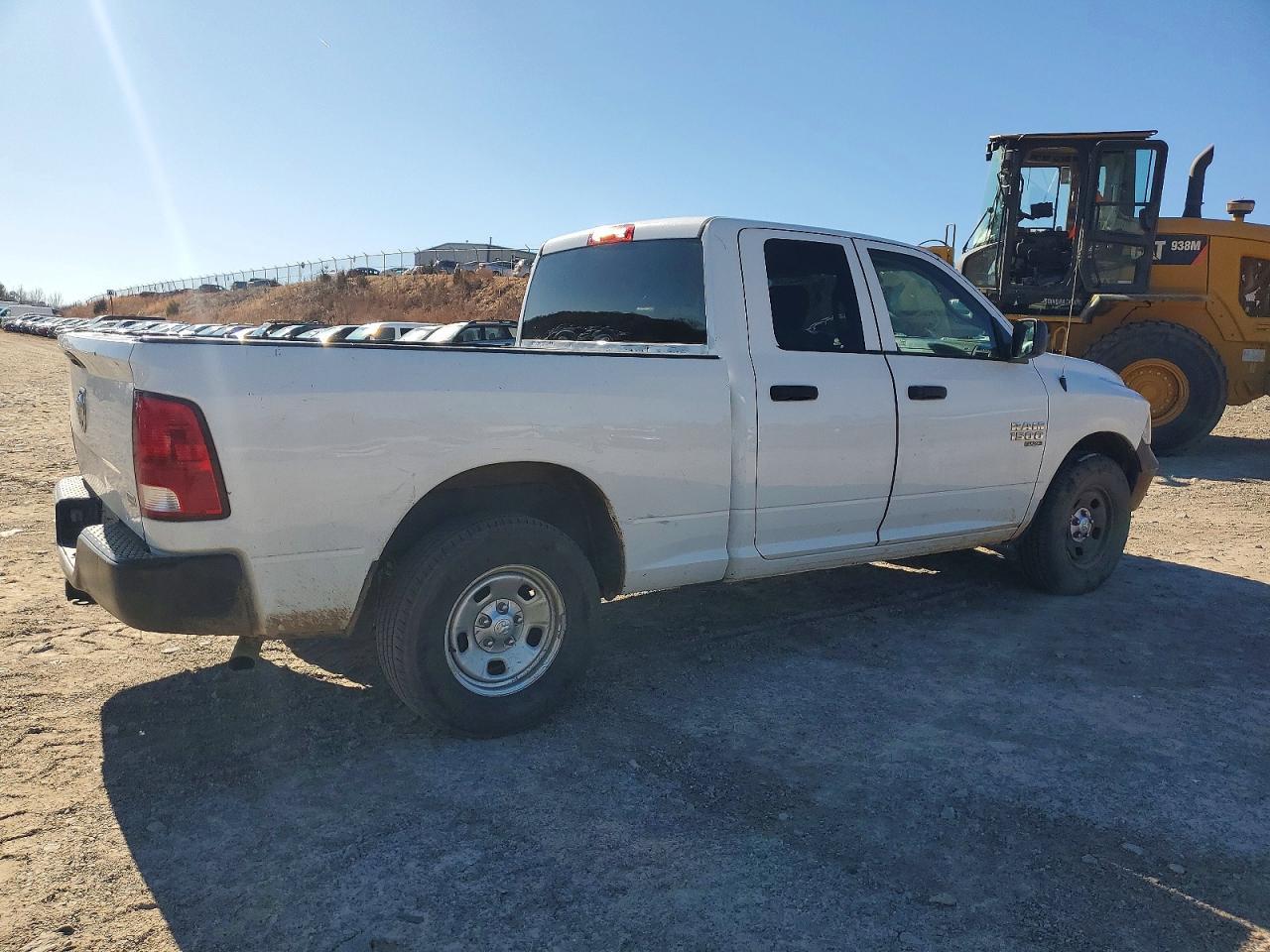 2019 Ram 1500 Classic Tradesman - Image 3