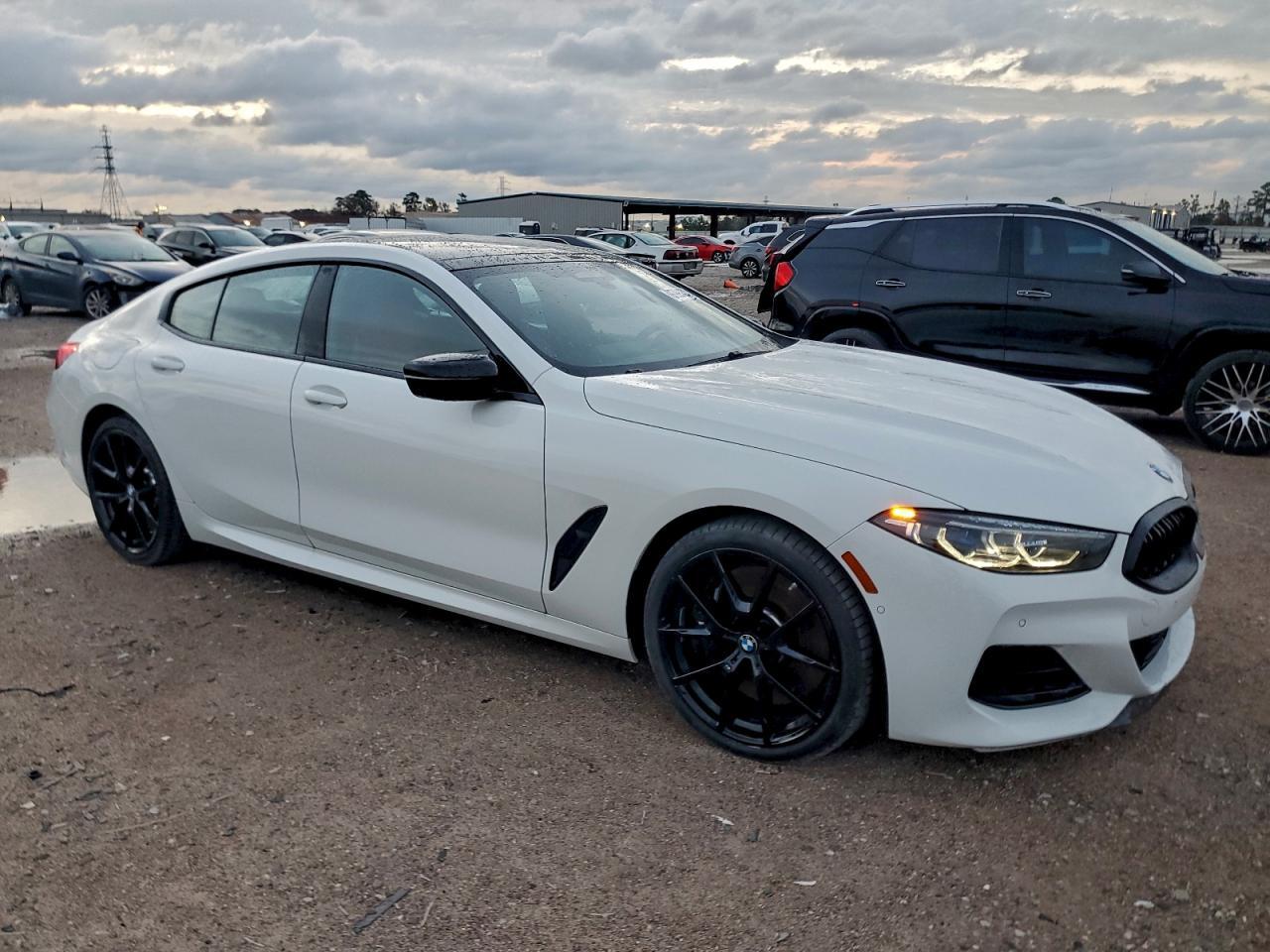 2023 BMW M850Xi - Фото 4