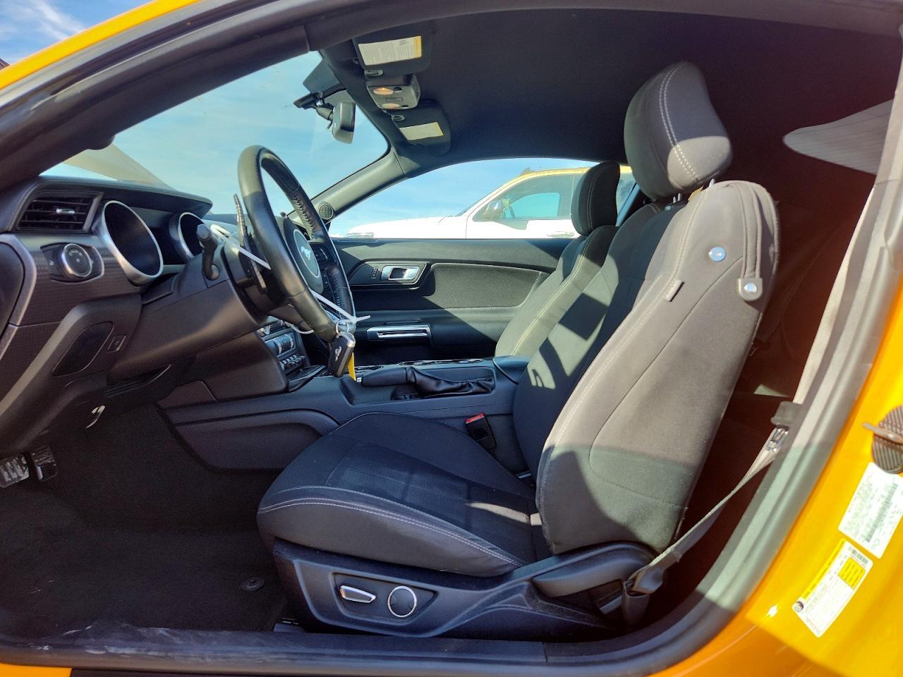 2018 Ford Mustang - Фото 7