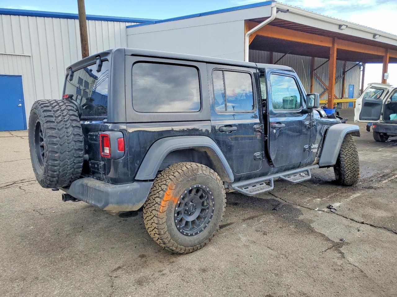 2019 Jeep Wrangler Unlimited Sport - Image 3