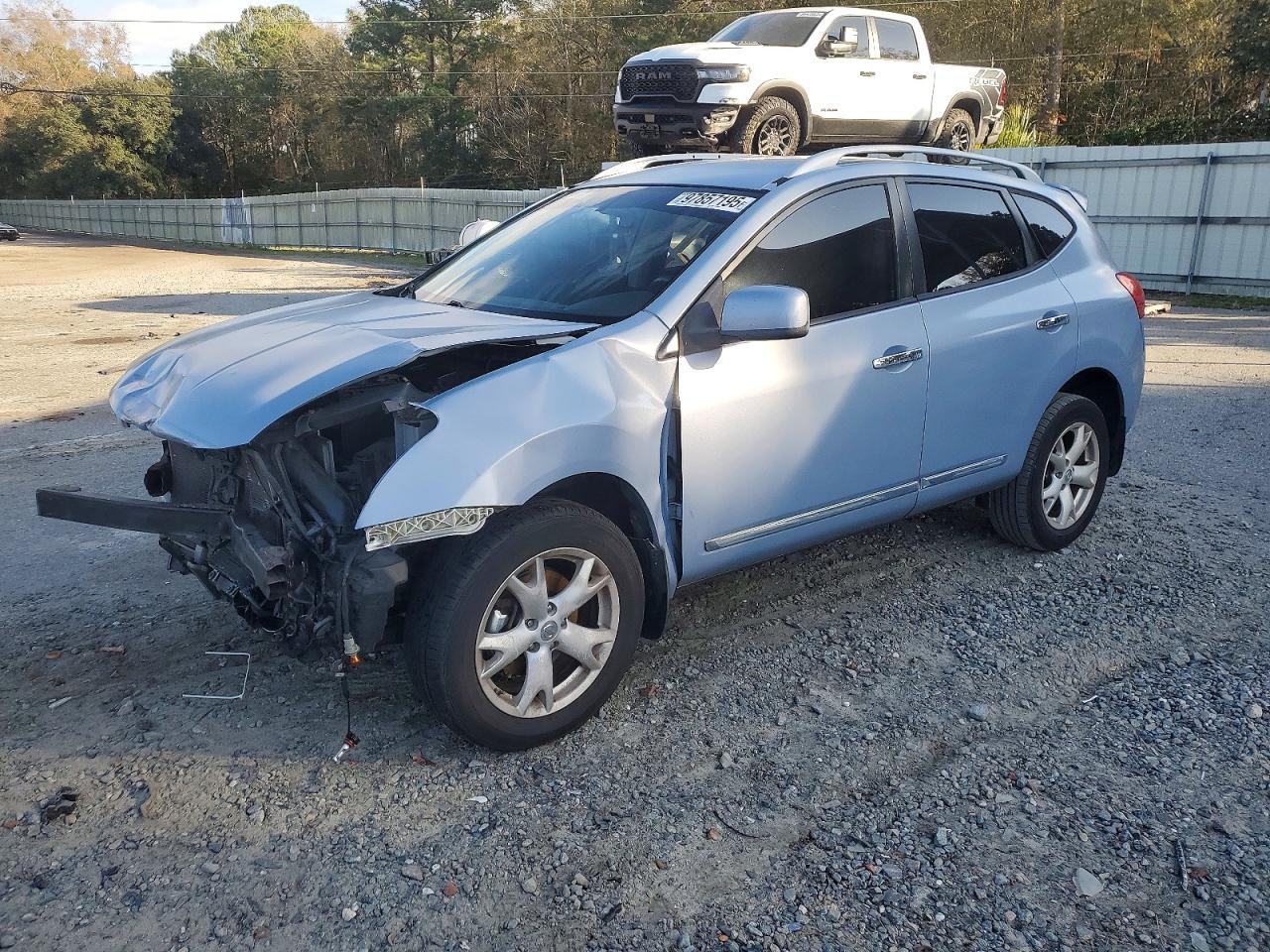 2011 Nissan Rogue S