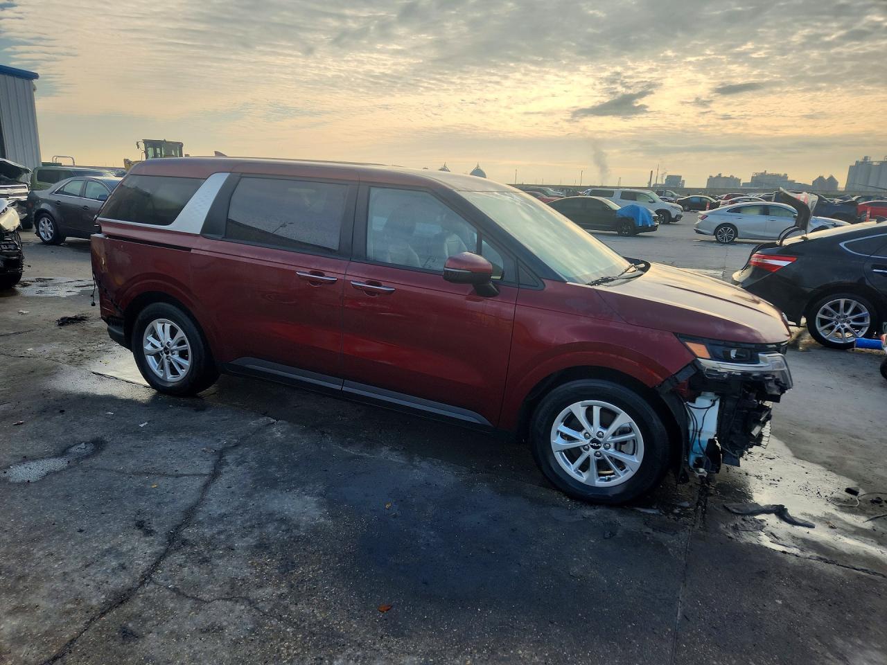 2022 Kia Carnival Lx - Фото 4
