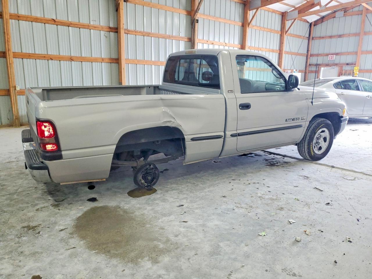 1998 Dodge Ram 1500 - Фото 3