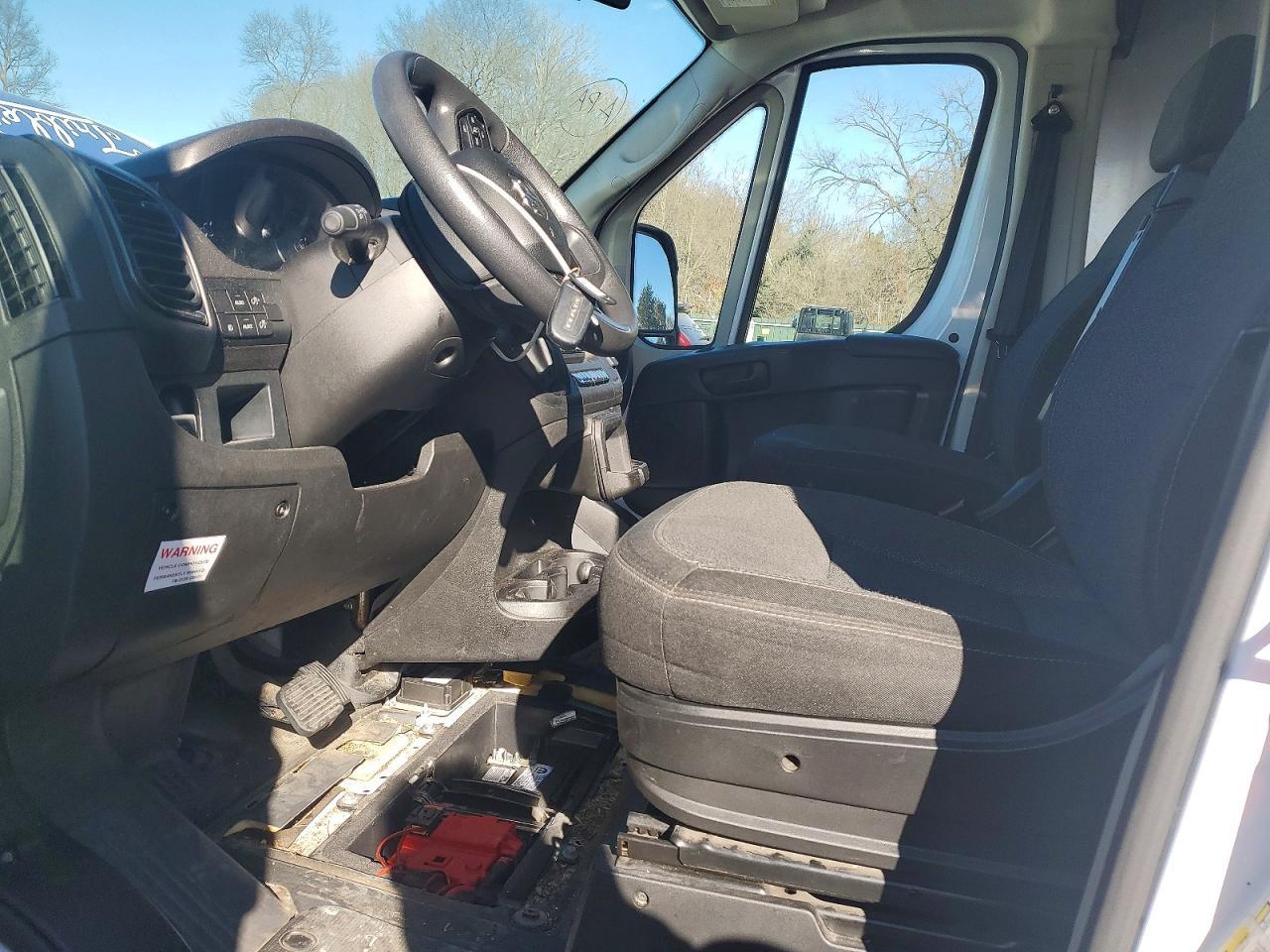 2022 Ram Promaster 2500 Utility / Service Van - Image 7