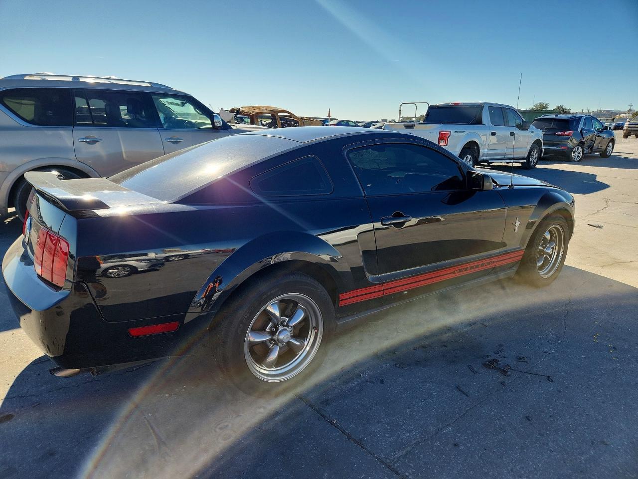 2006 Ford Mustang - Image 3