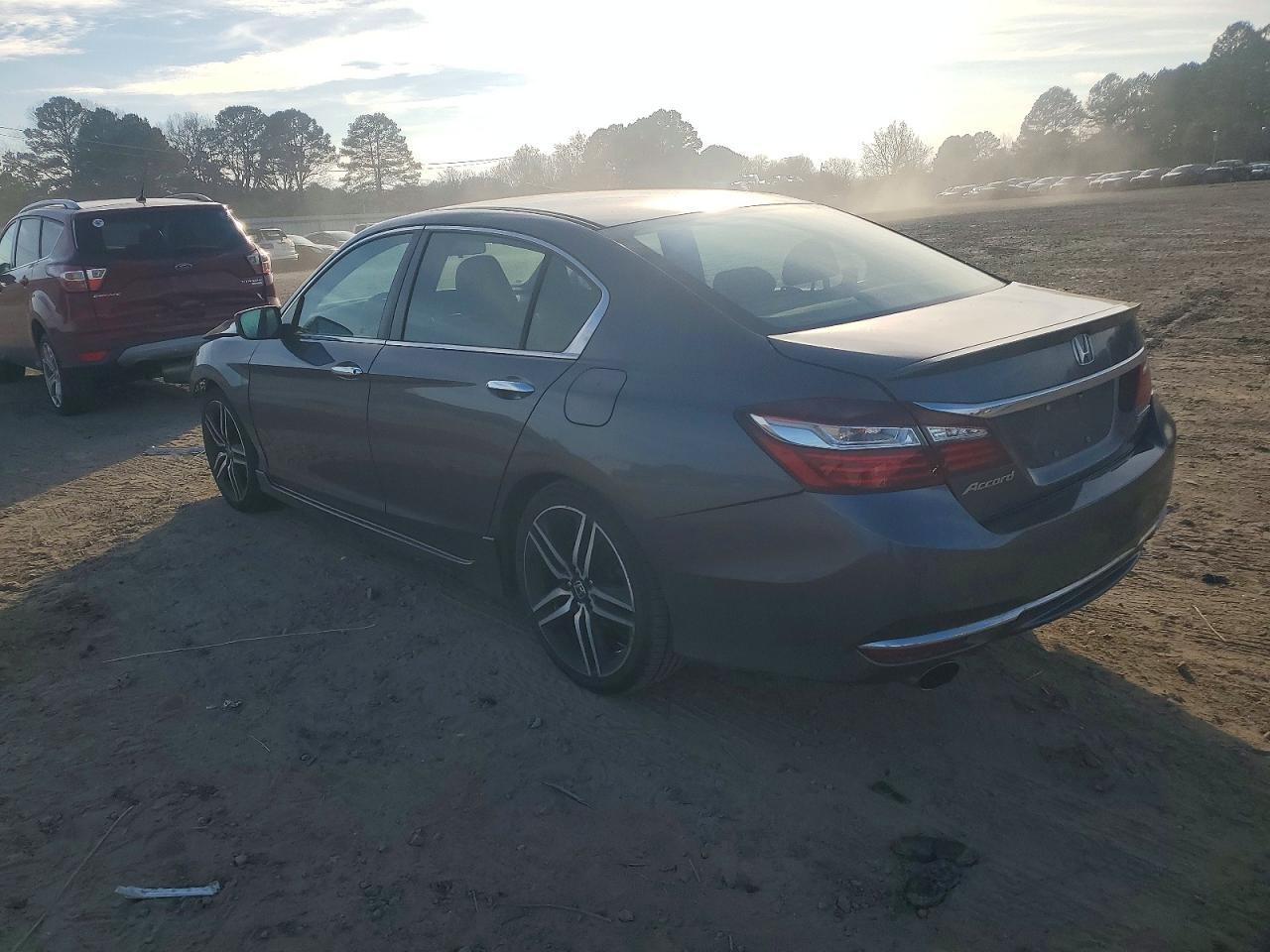 2017 Honda Accord Sport - Image 2