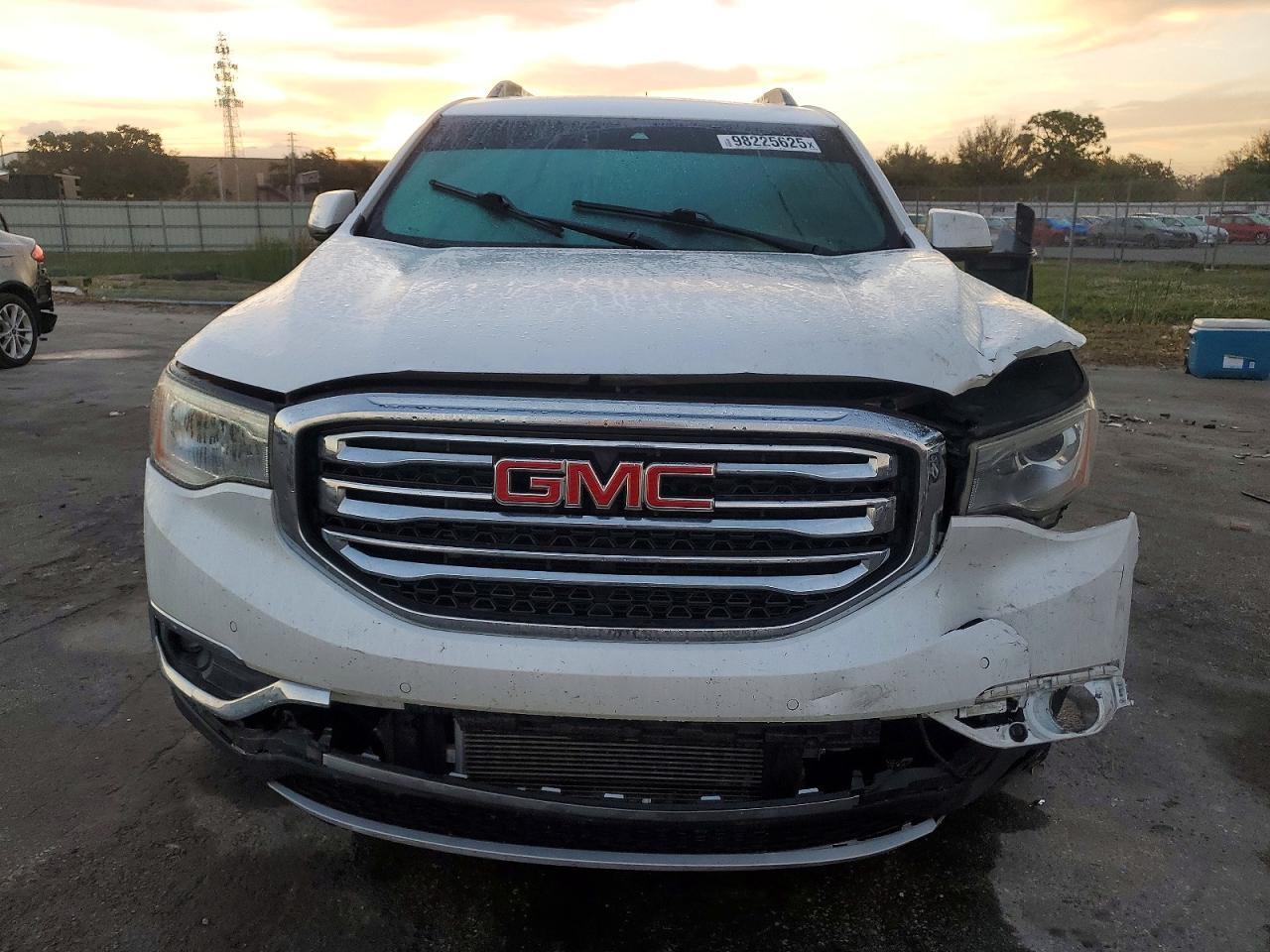 2017 GMC Acadia Slt-2 - Фото 5