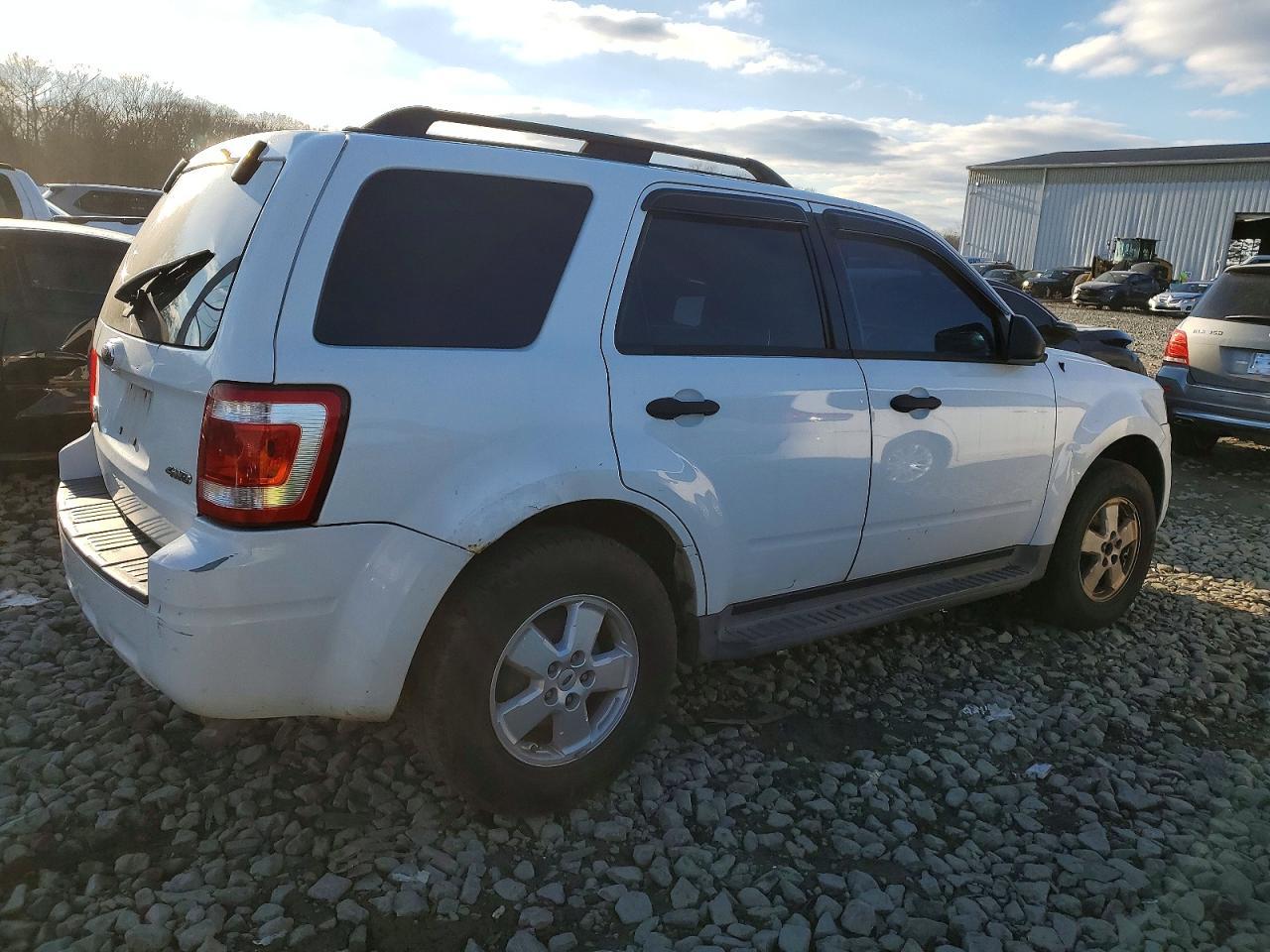 2009 Ford Escape Xlt - Image 3