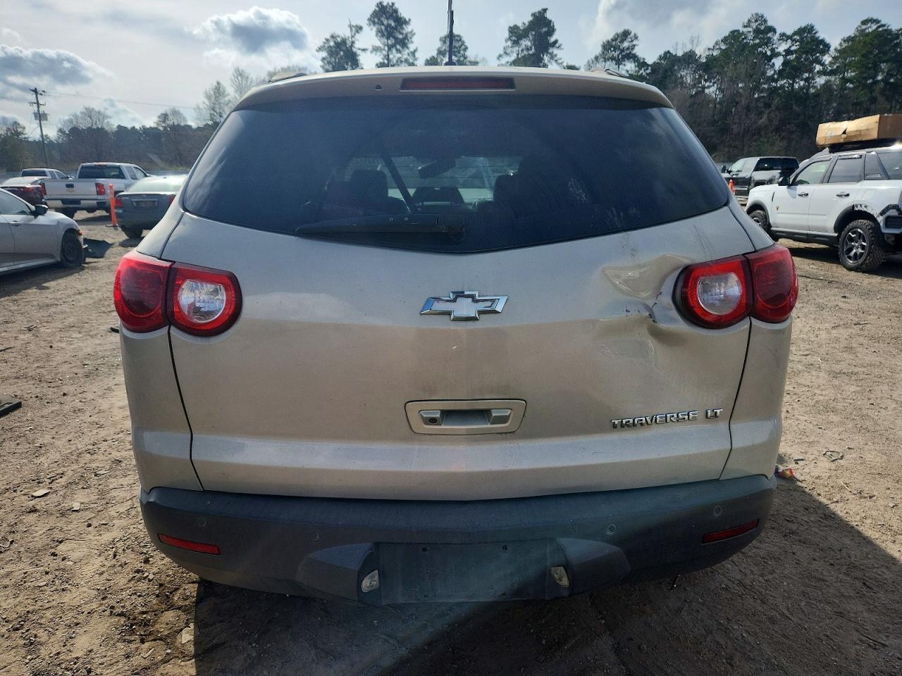 2011 Chevrolet Traverse Lt - Фото 6