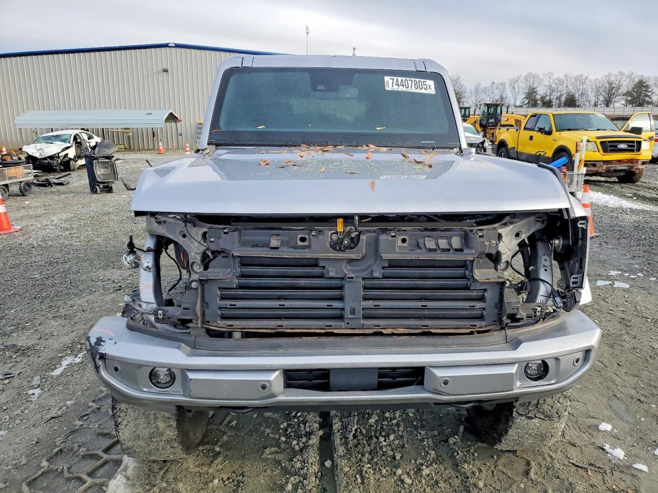 2022 Ford Bronco Base - Image 5