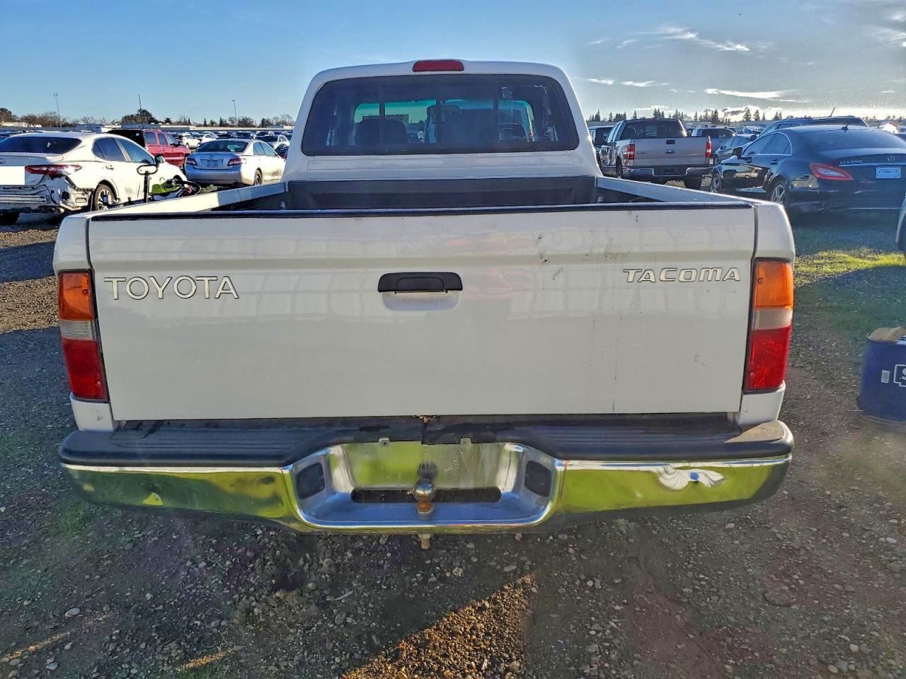 1999 Toyota Tacoma Xtracab - Фото 7