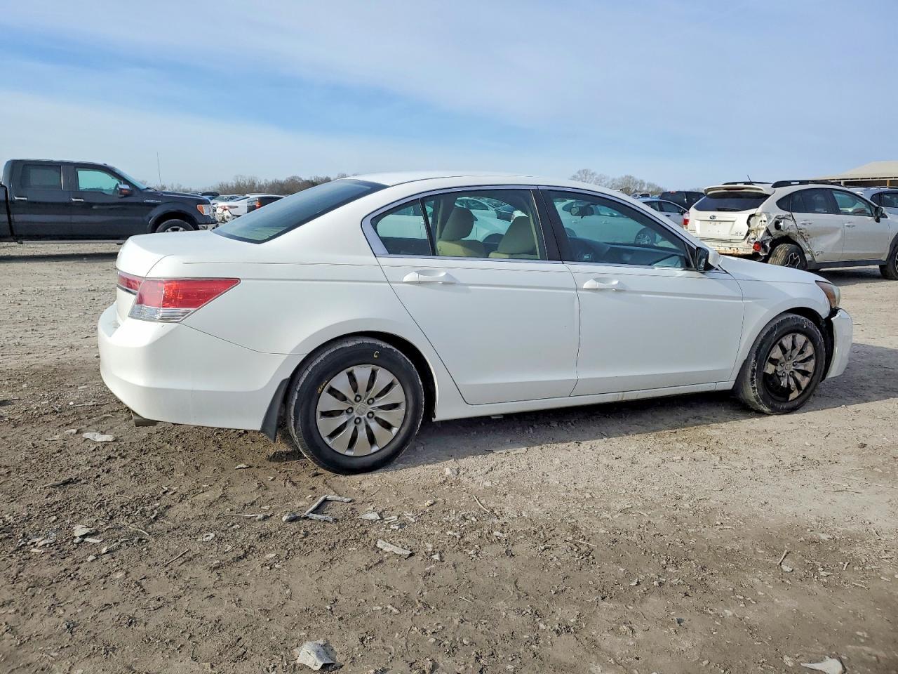 2011 Honda Accord Lx - Фото 3