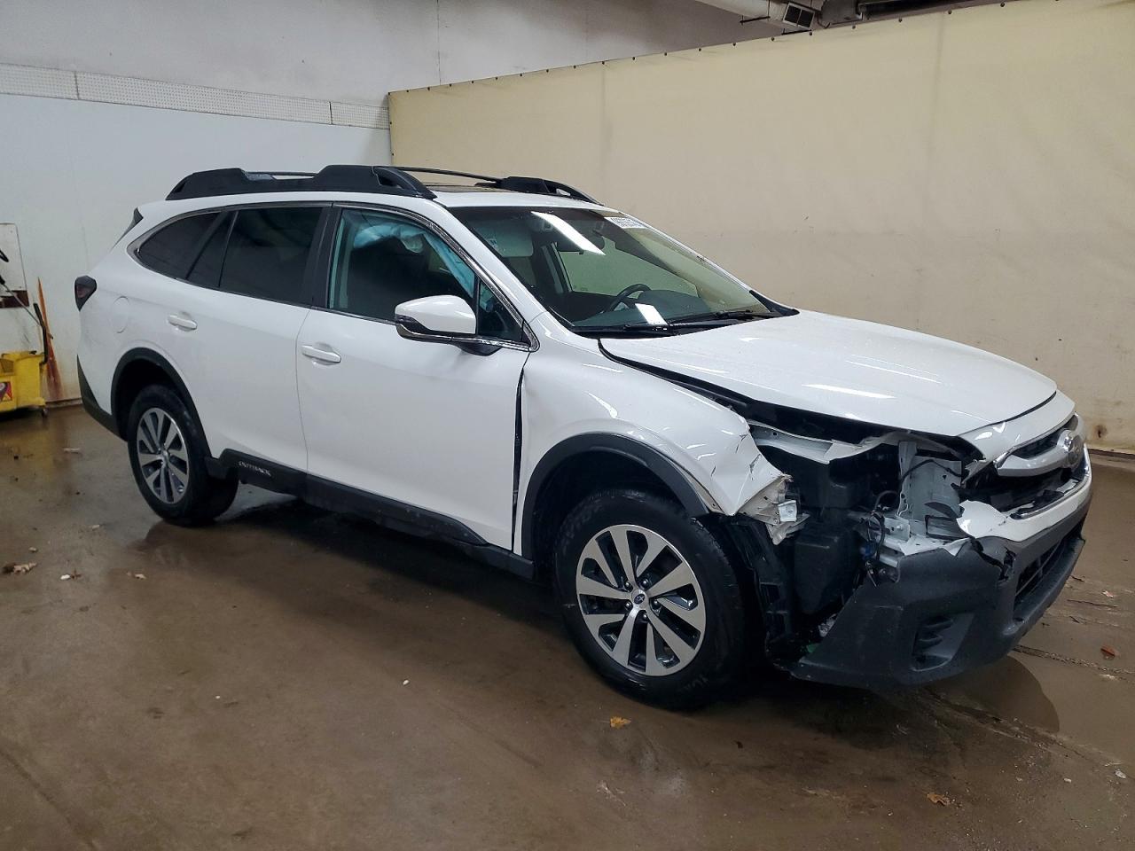 2022 Subaru Outback Premium - Фото 4