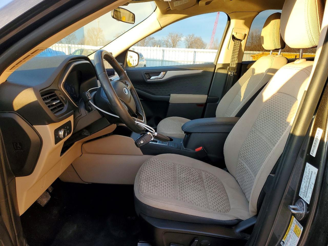 2020 Ford Escape Se Sport - Фото 7