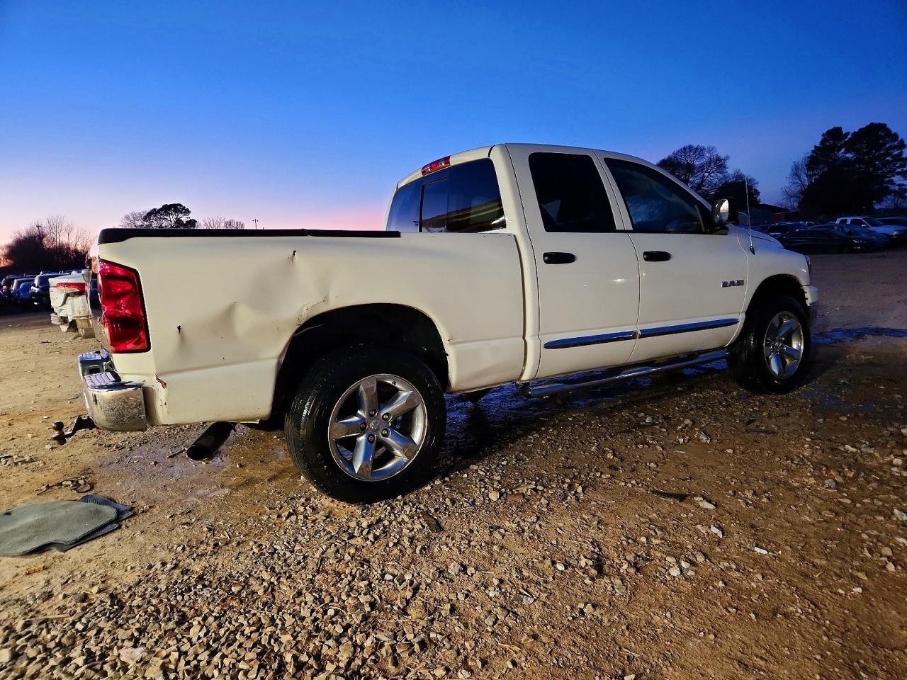 2008 Dodge Ram 1500 St - Image 3