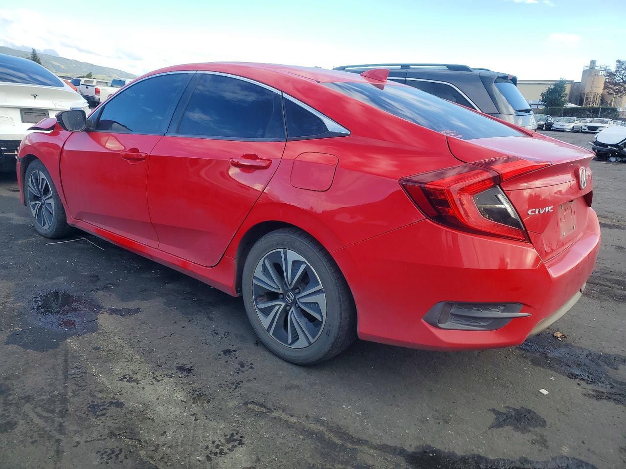 2018 Honda Civic Ex - Image 2