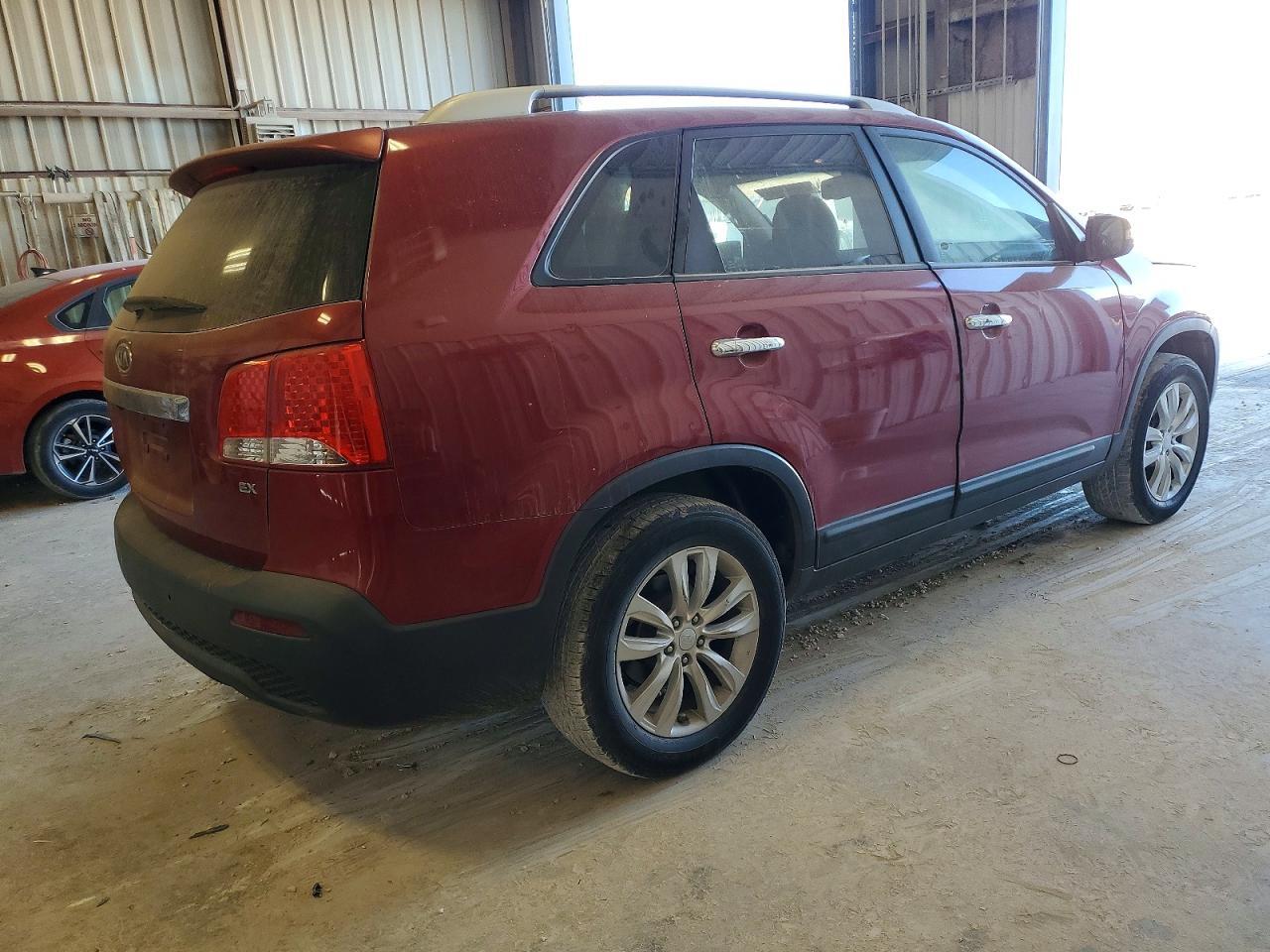2011 Kia Sorento - Фото 3