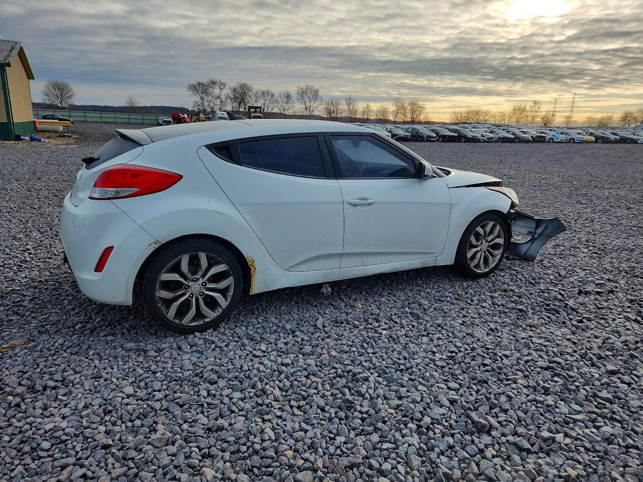 2012 Hyundai Veloster - Фото 3