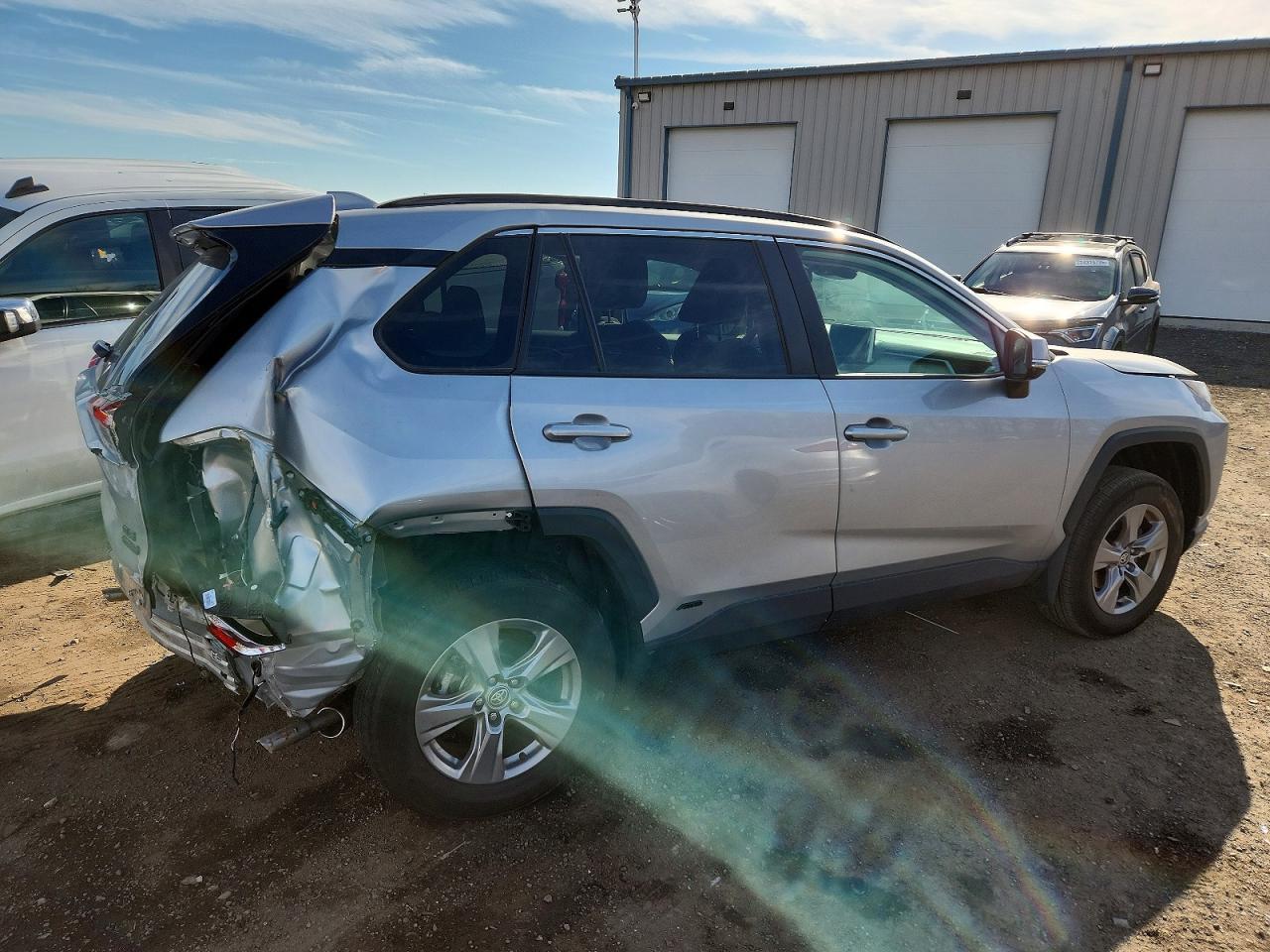 2024 Toyota Rav4 Xle - Фото 3