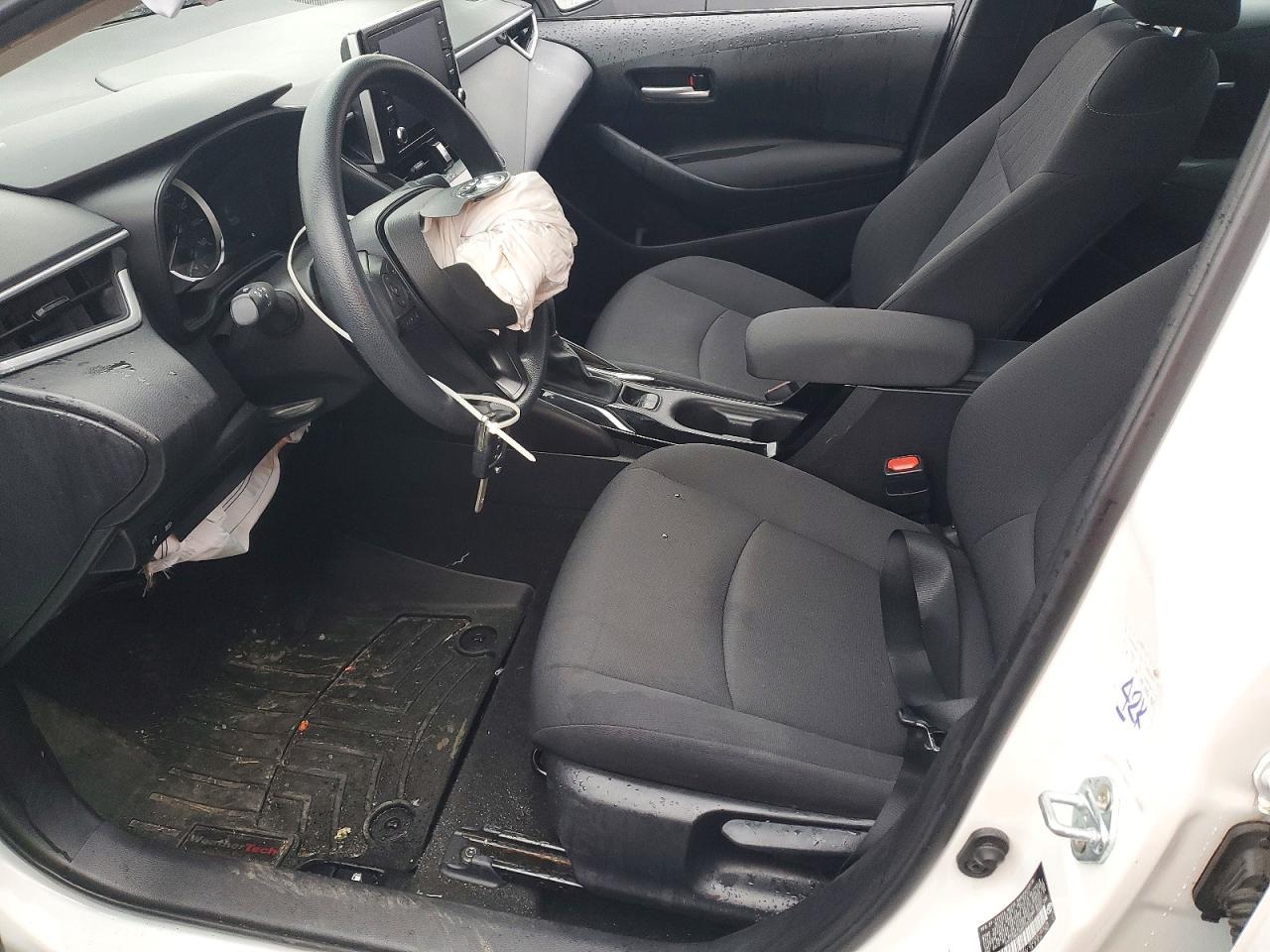 2021 Toyota Corolla Le - Фото 7