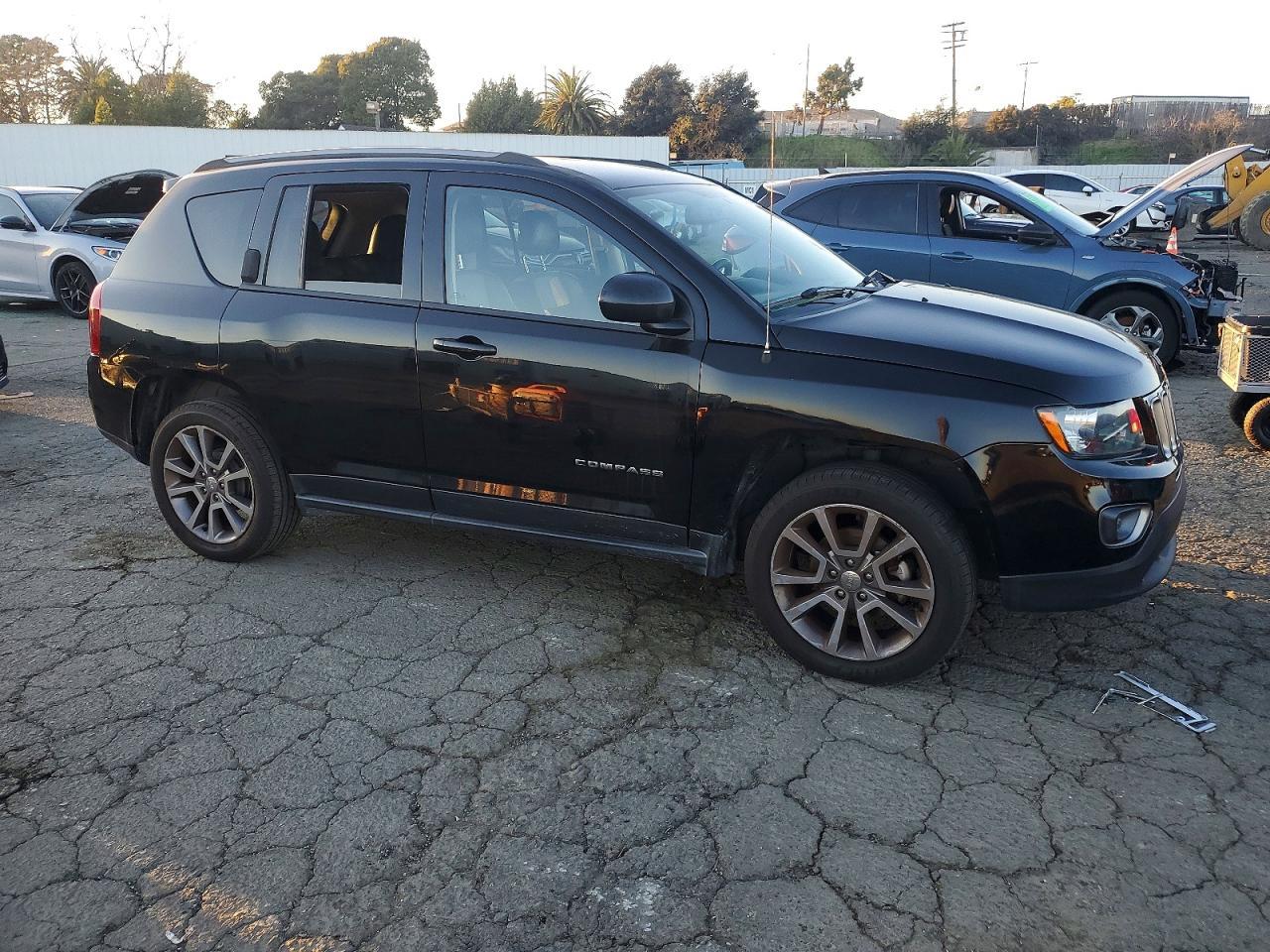 2017 Jeep Compass Sport - Фото 4