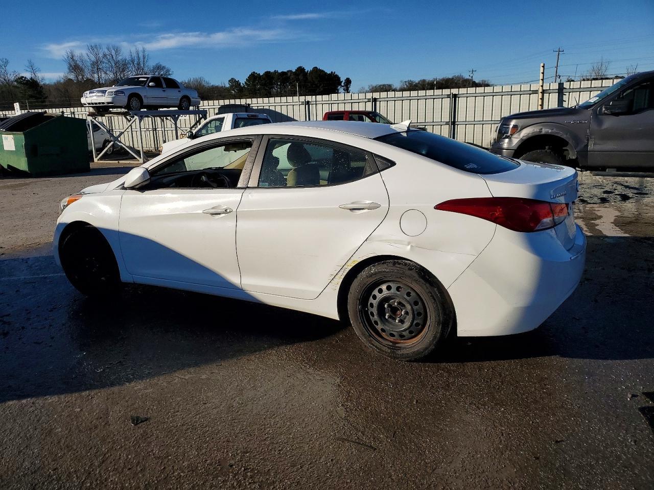 2012 Hyundai Elantra Gls - Image 2