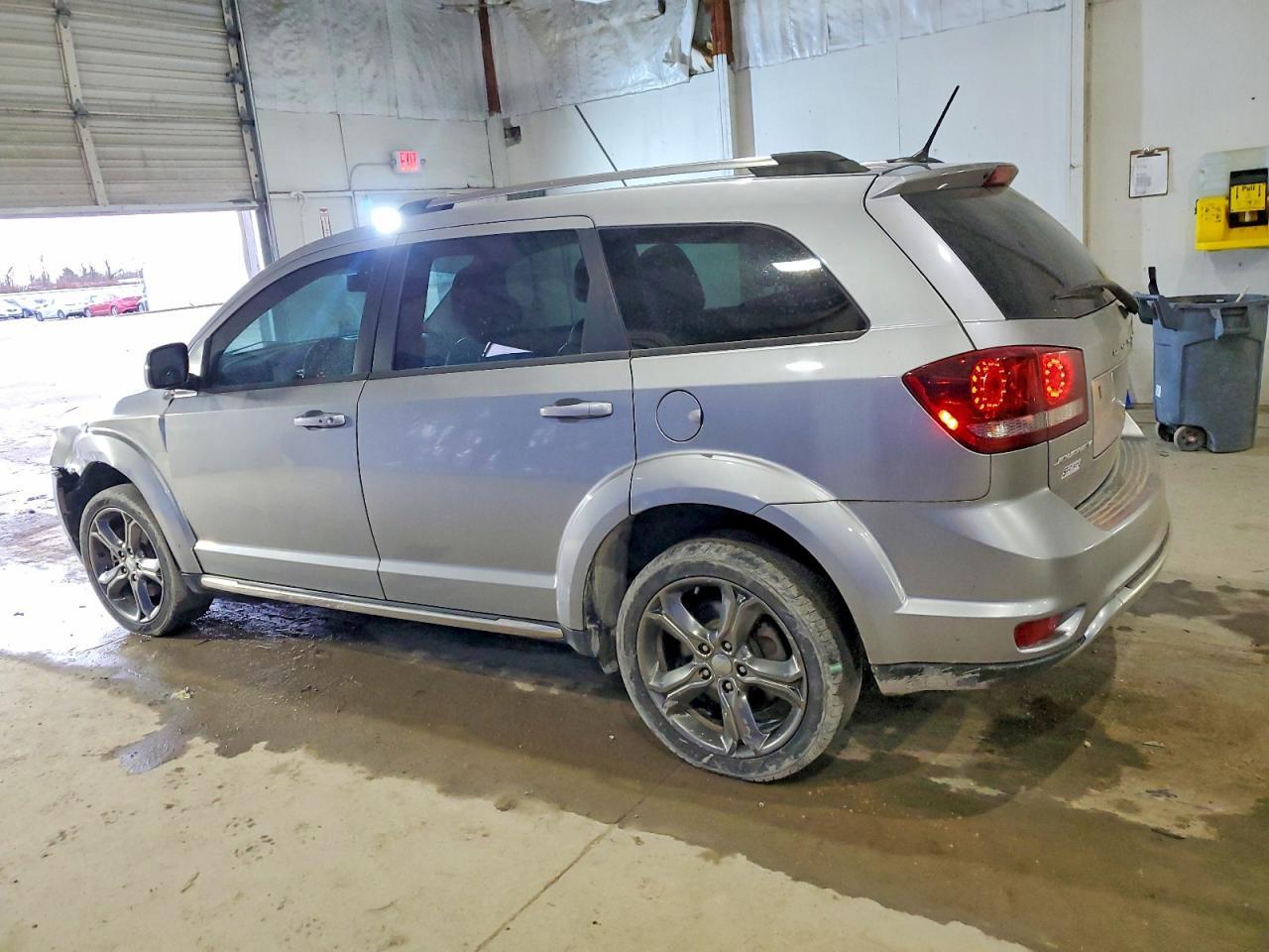 2017 Dodge Journey Crossroad - Фото 2