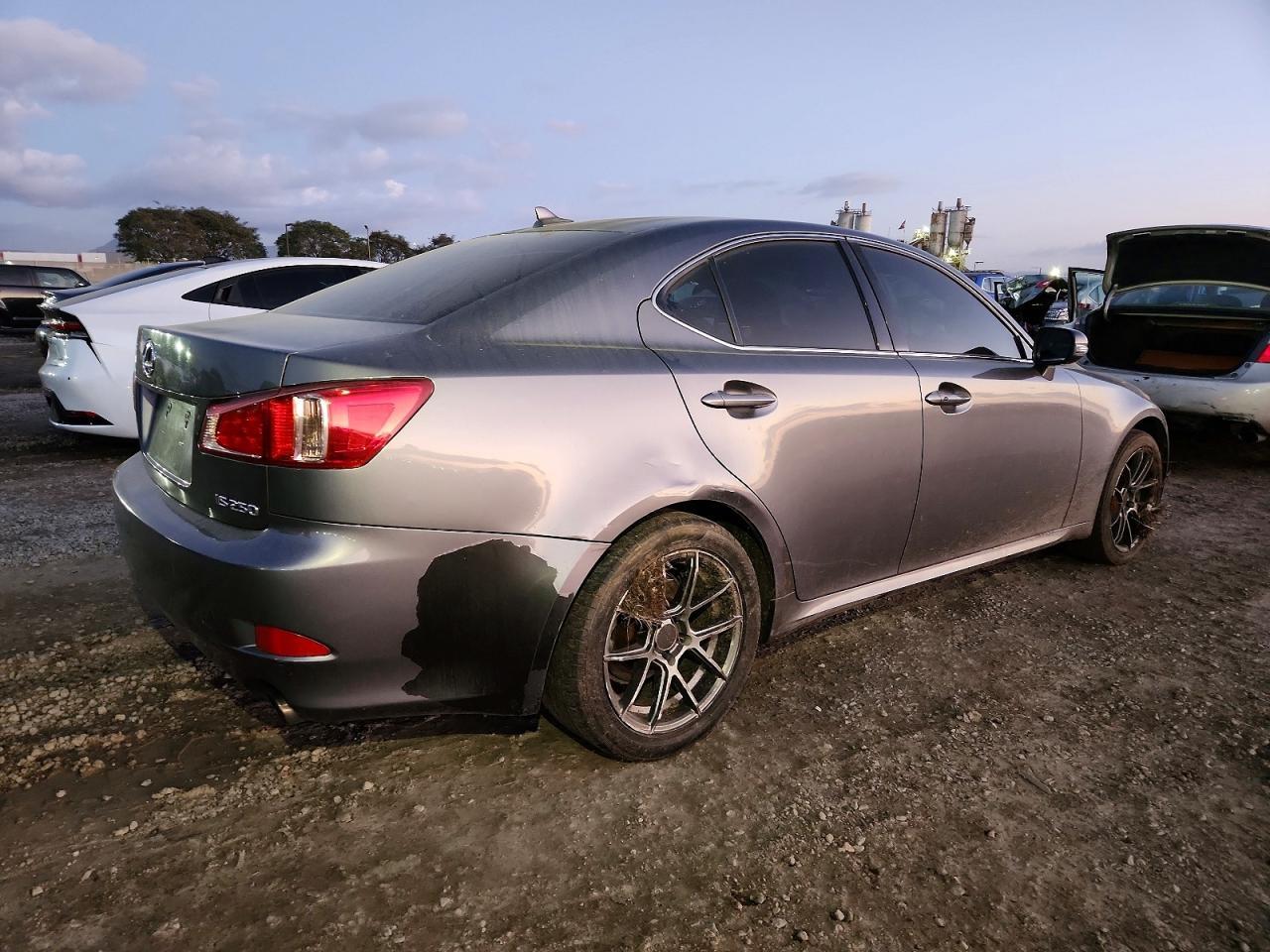 2012 Lexus Is 250 - Image 3