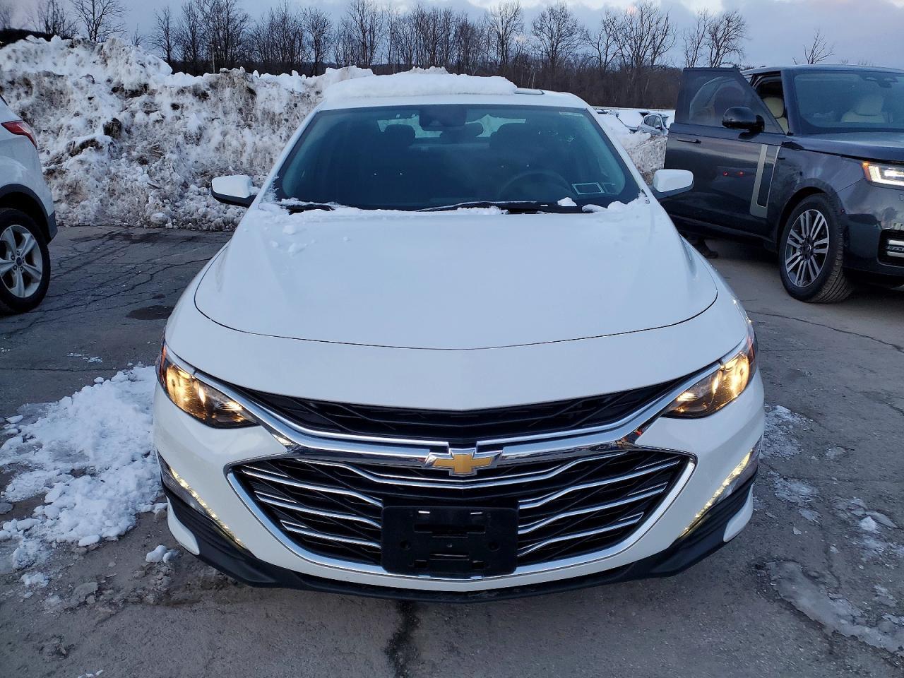 2024 Chevrolet Malibu Lt - Image 5
