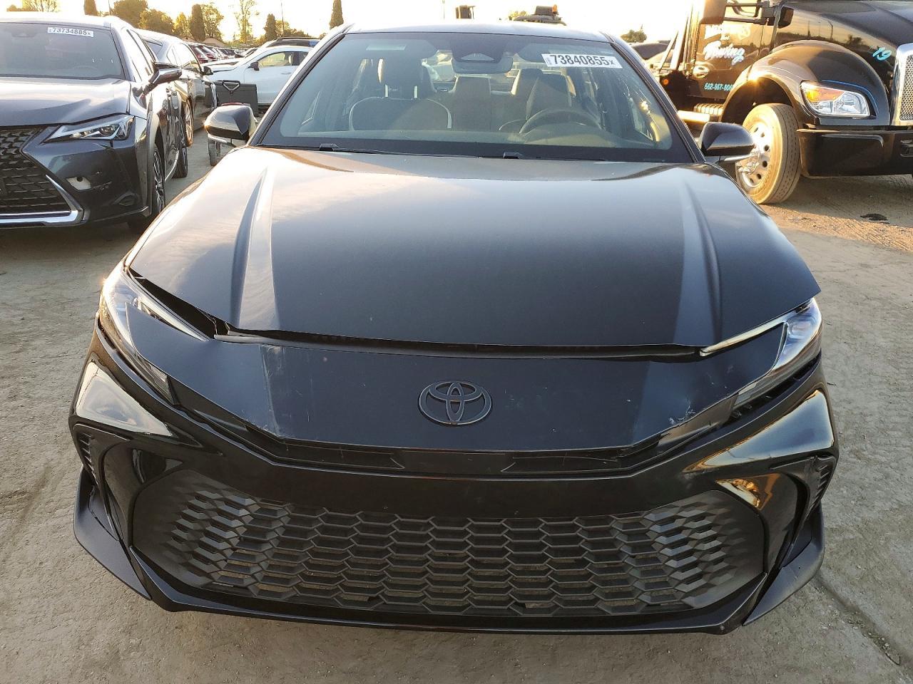 2025 Toyota Camry Xse - Фото 5