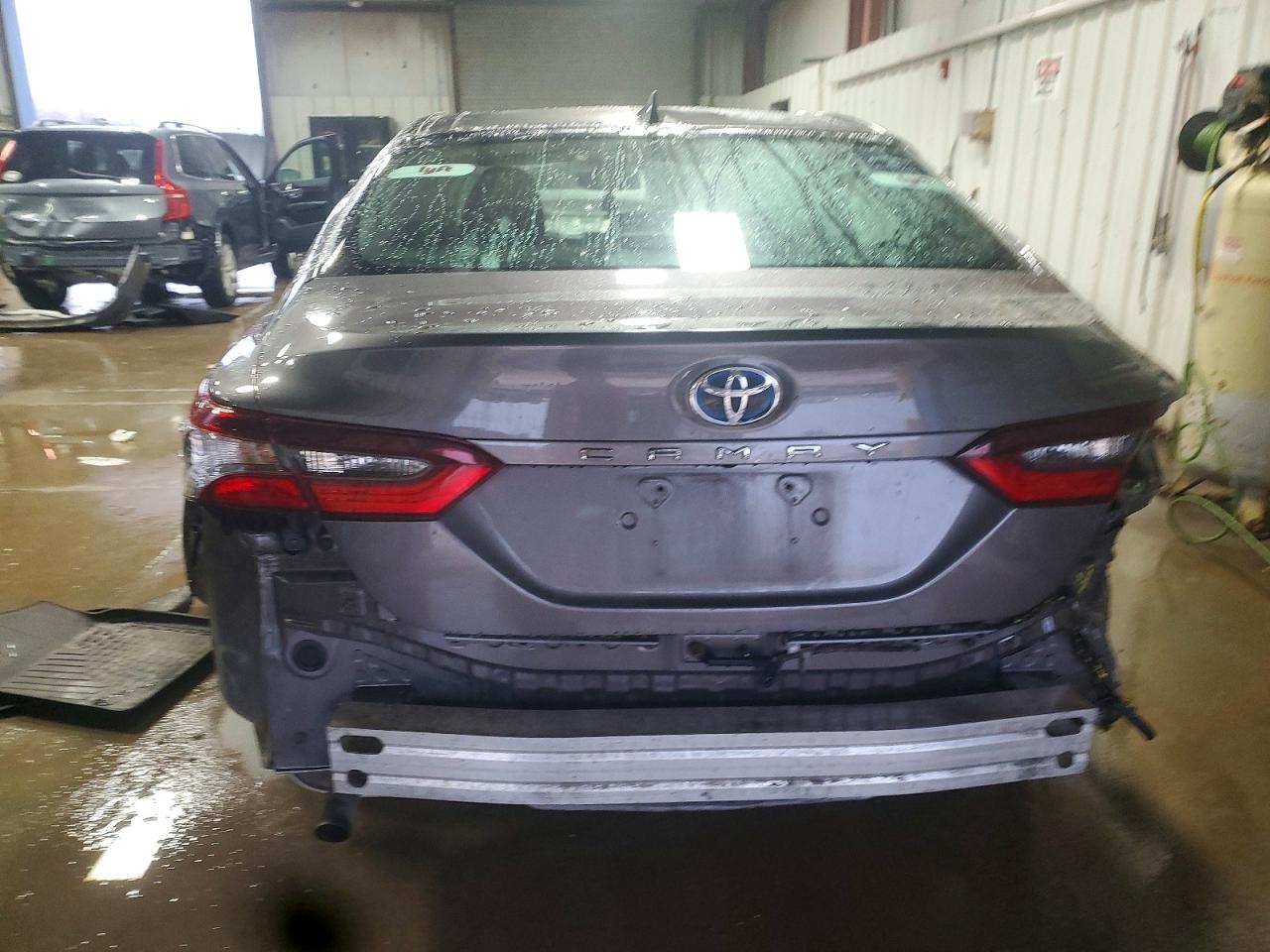 2023 Toyota Camry - Фото 6