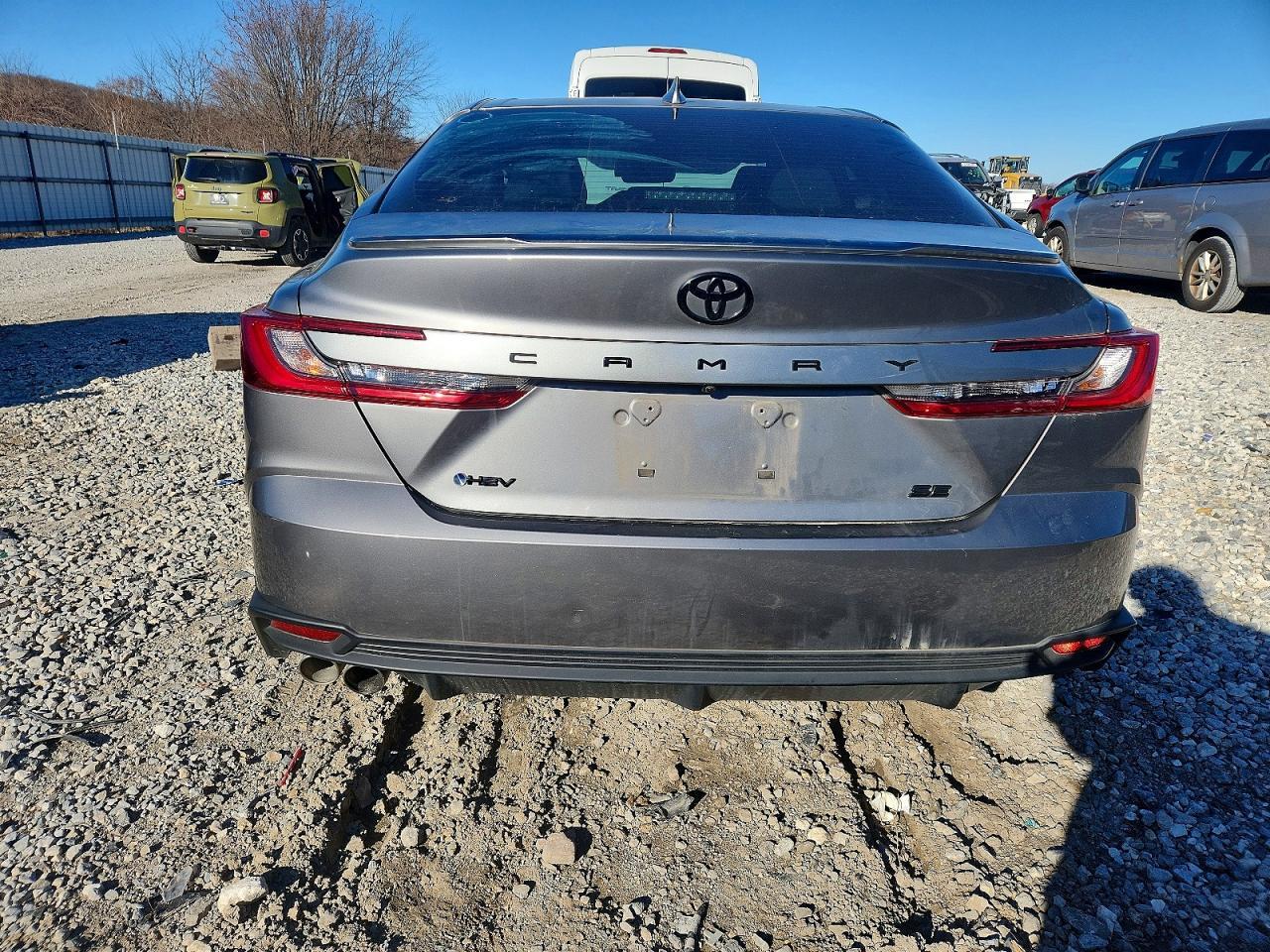 2025 Toyota Camry Xse - Фото 6