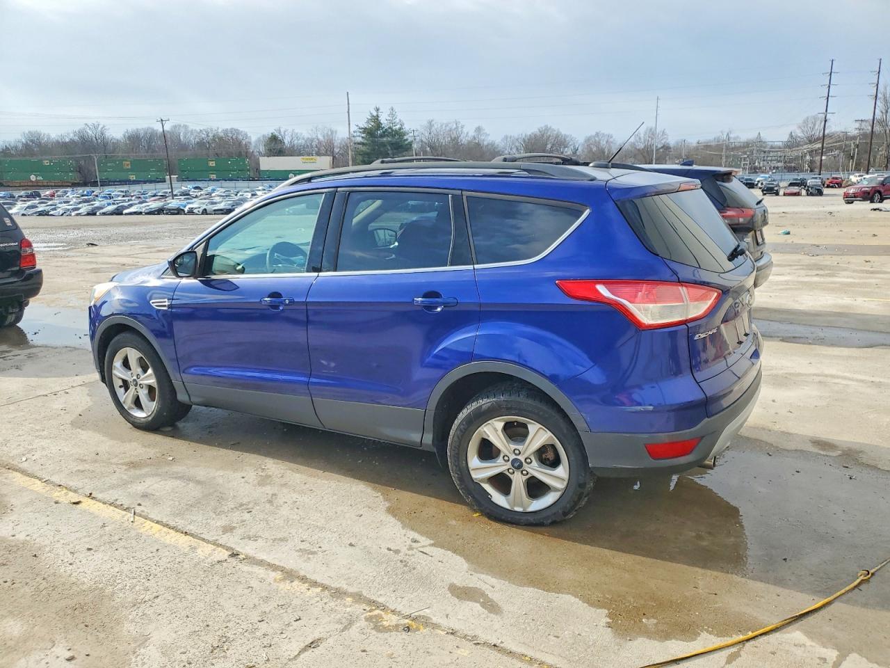 2013 Ford Escape Se - Фото 2