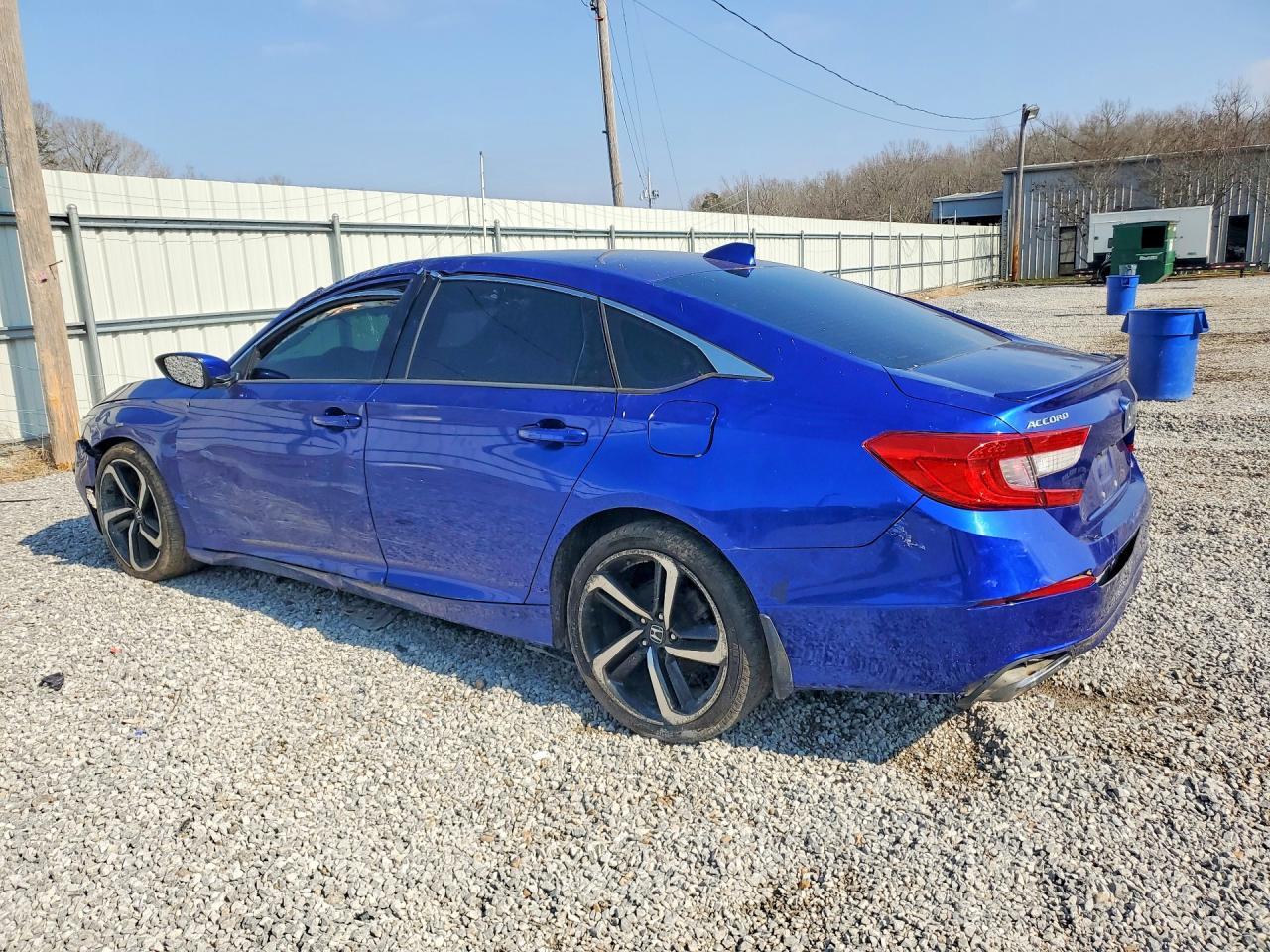 2018 Honda Accord Sport - Image 2